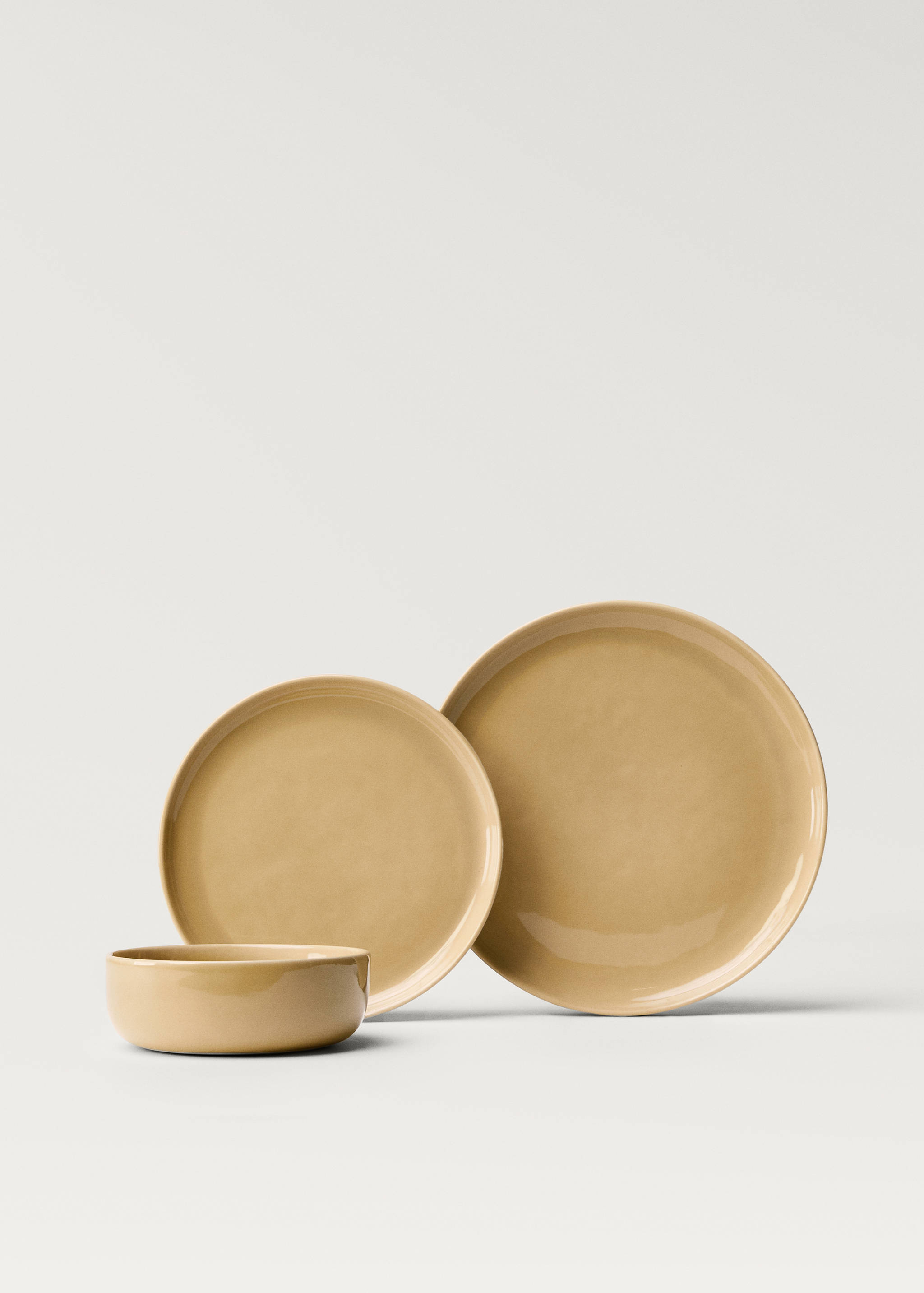 Flat tallrik i stengods med enkel design - Detaljer om artikeln 3