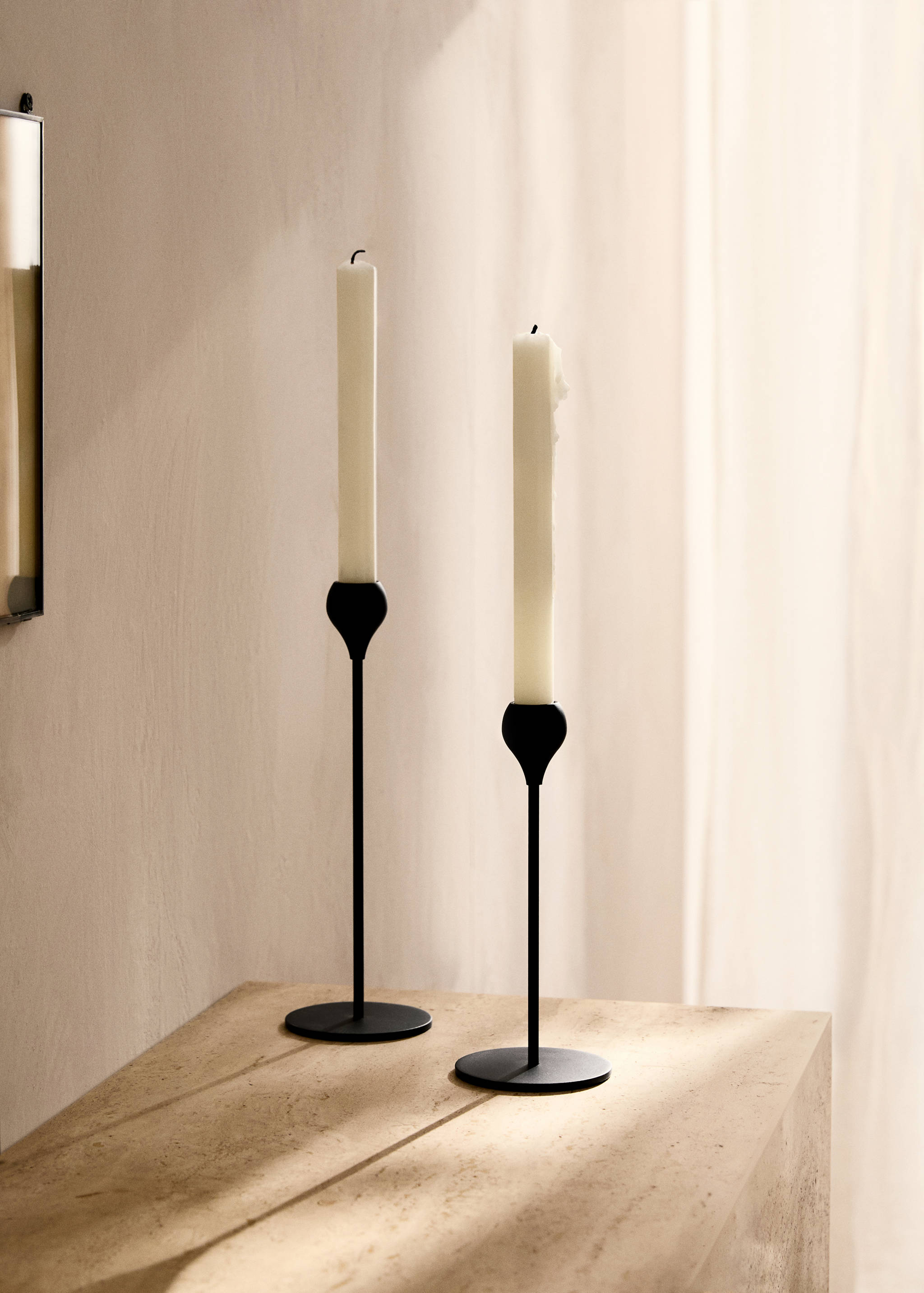 Liten lysestake i metall - Total bildeutsnitt