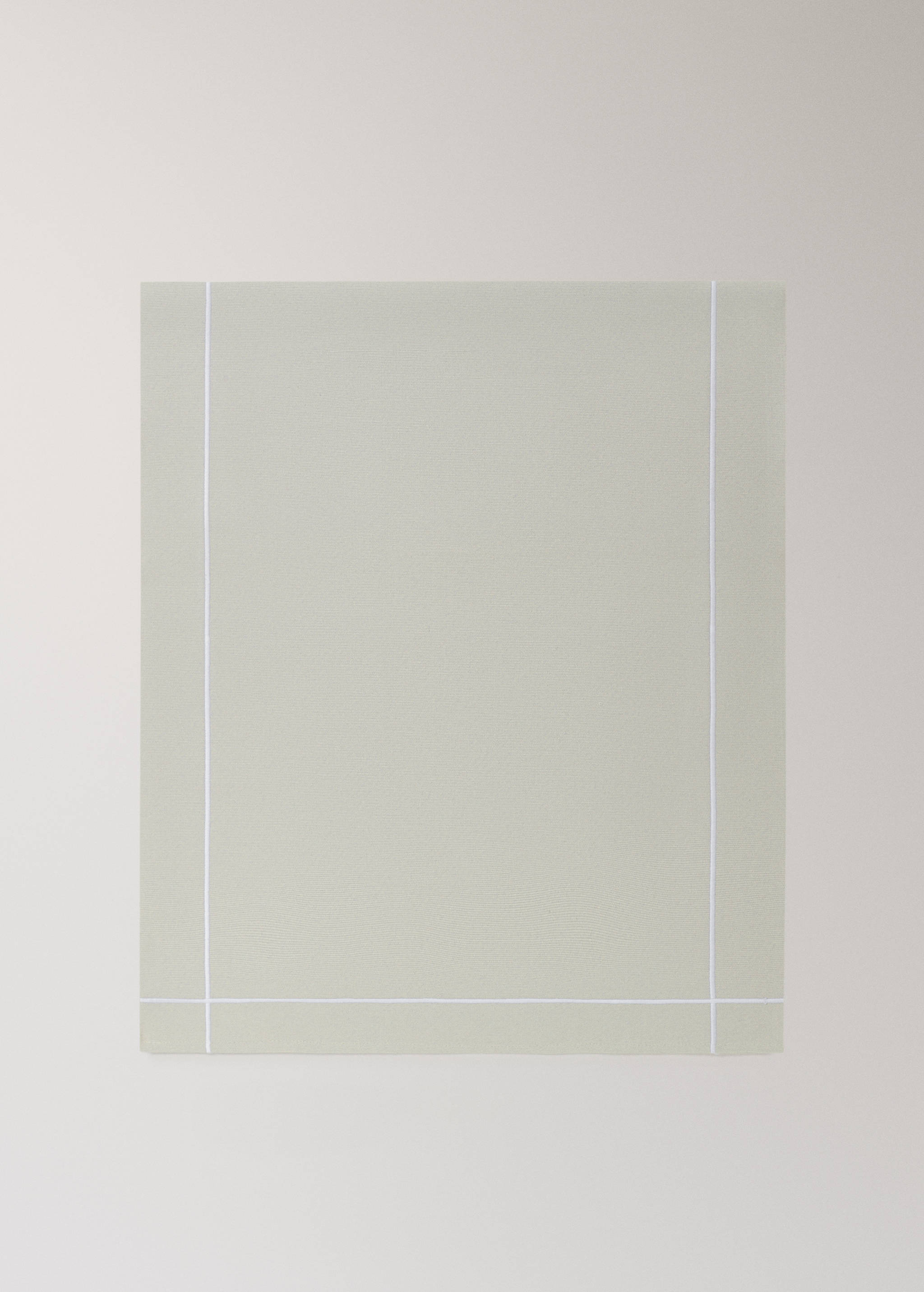 Τραβέρσα τραπεζιού από βαμβάκι με κεντητό φεστόνι - Προϊόν χωρίς μοντέλο