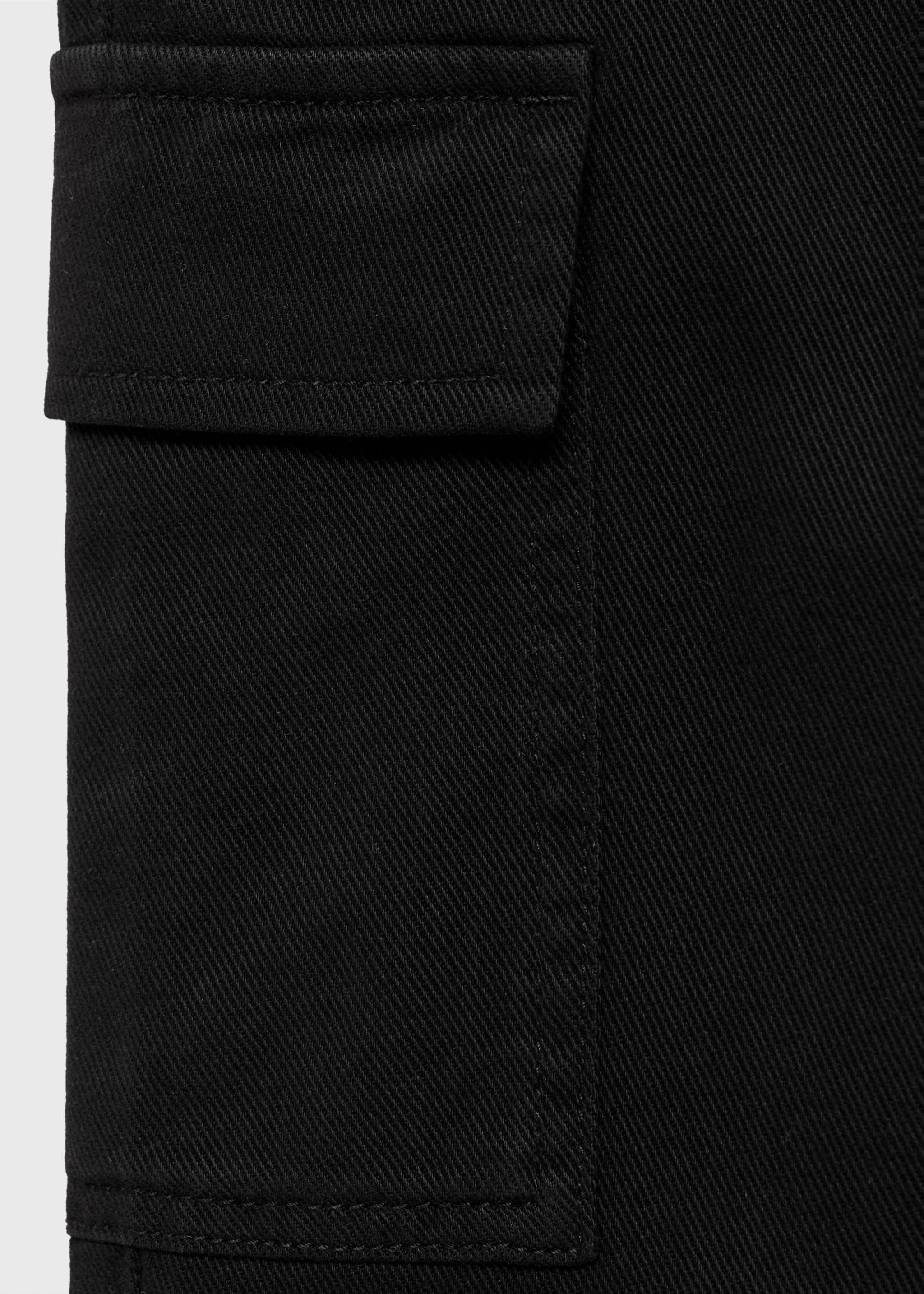Pantalón recto cargo - Detalle del artículo 0, Negro. Ref: 87083272-00.