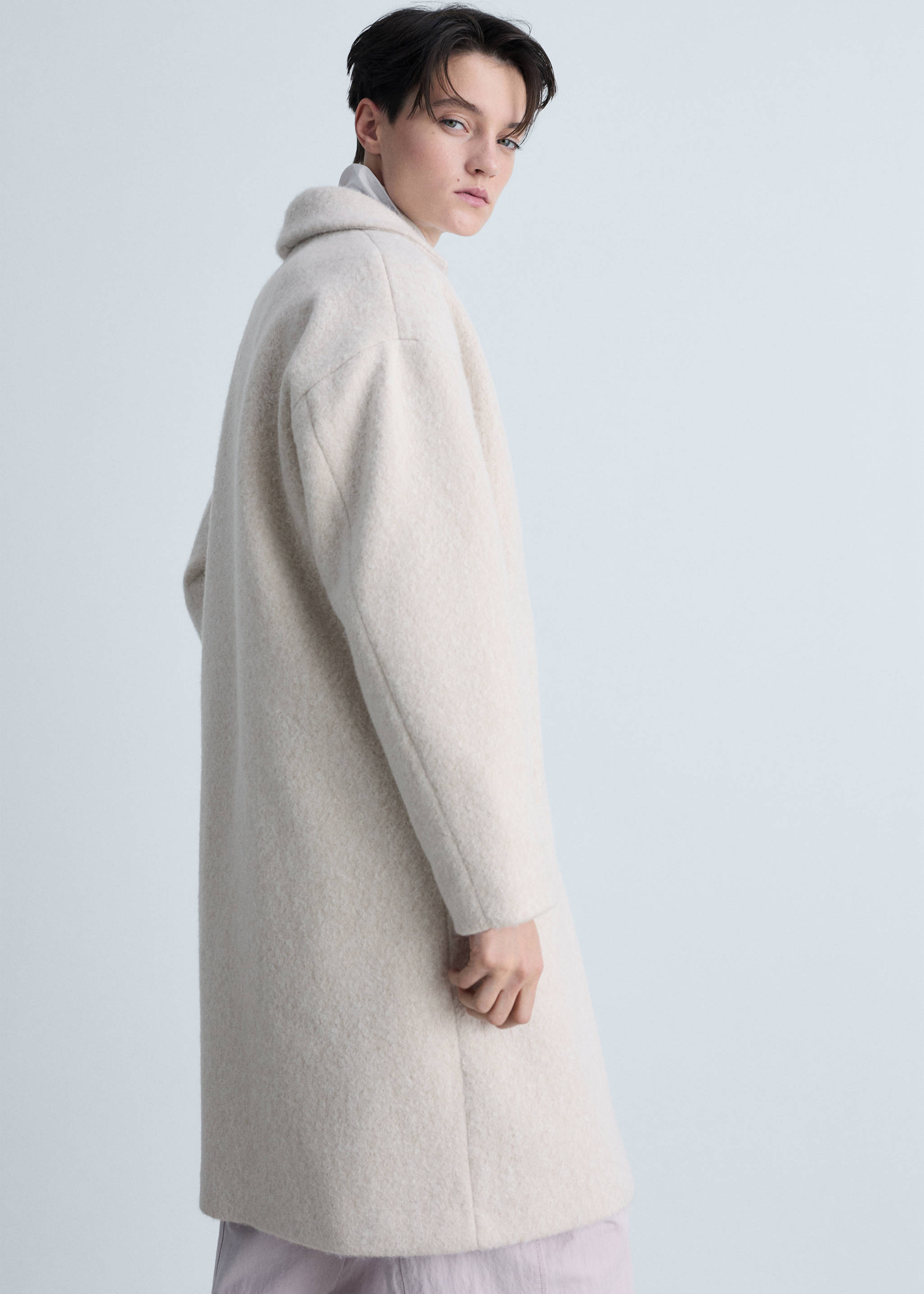 Oversized bouclé long coat - Details of the article 2