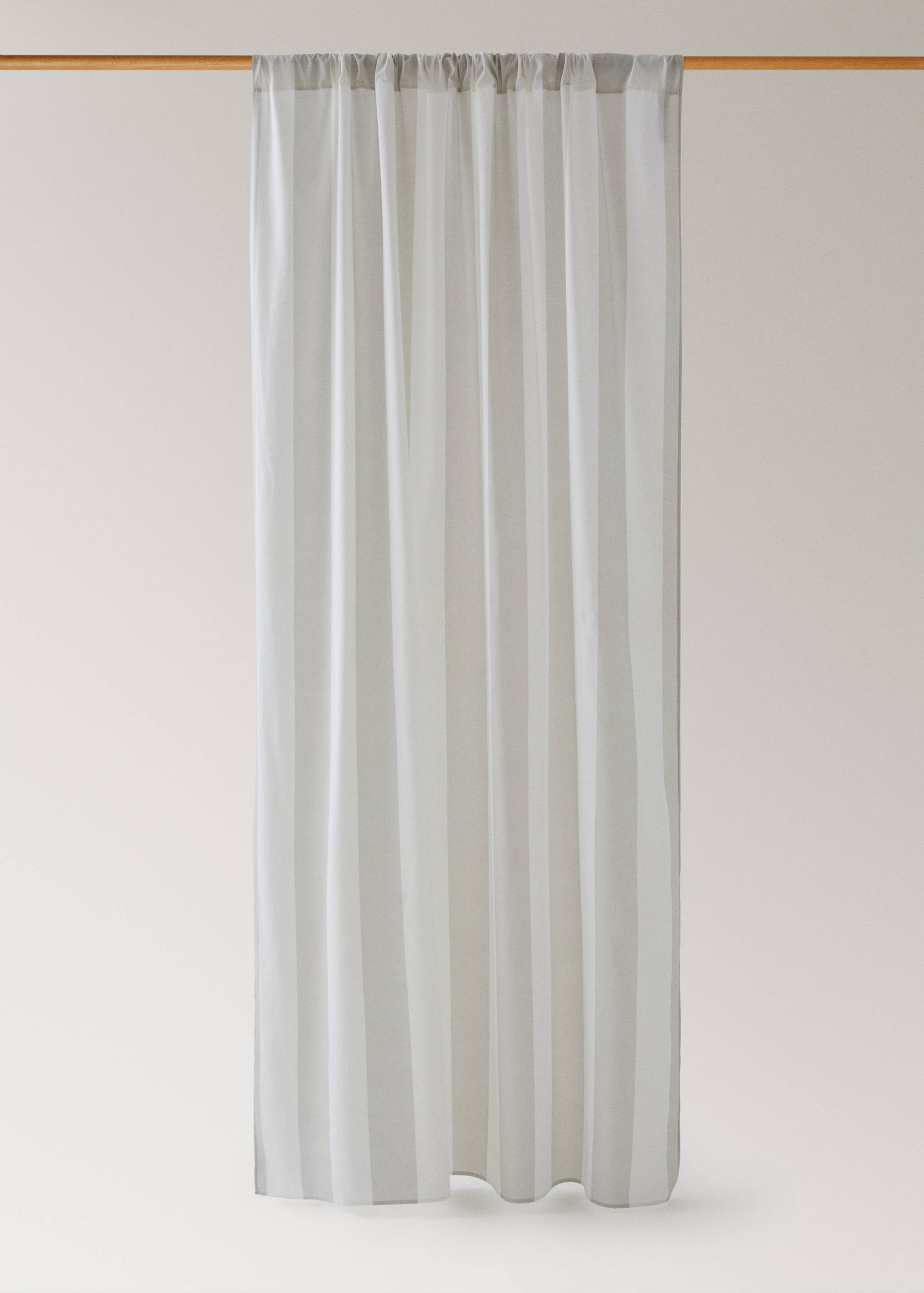 100% pamut, kétszínű csíkos, közepes homályosságú függöny - Termék modell nélkül