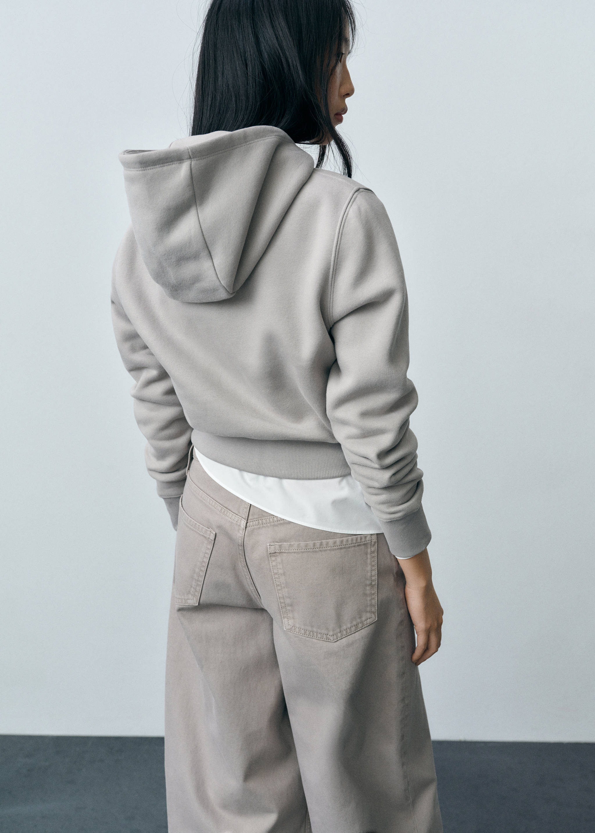 Cropped sweatshirt hoodie - Reverse of the article
