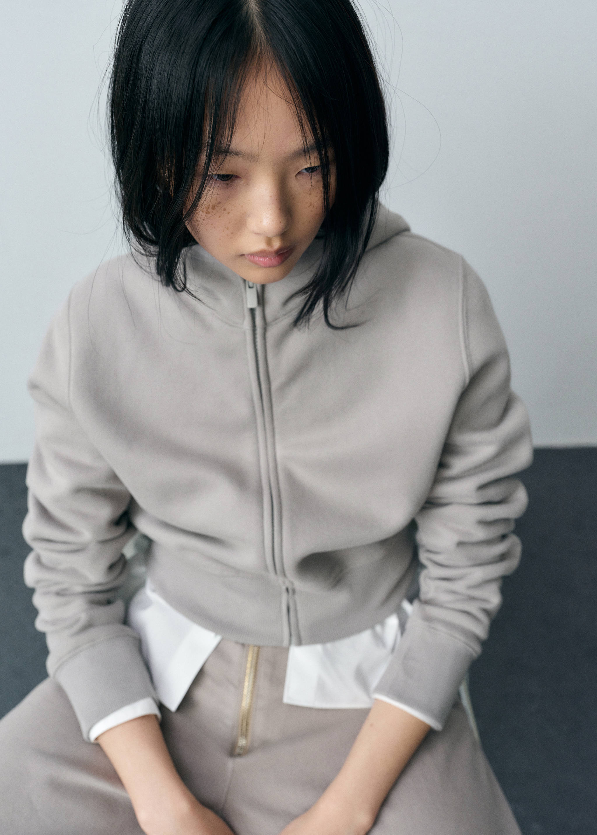Cropped sweatshirt hoodie - Details of the article 2