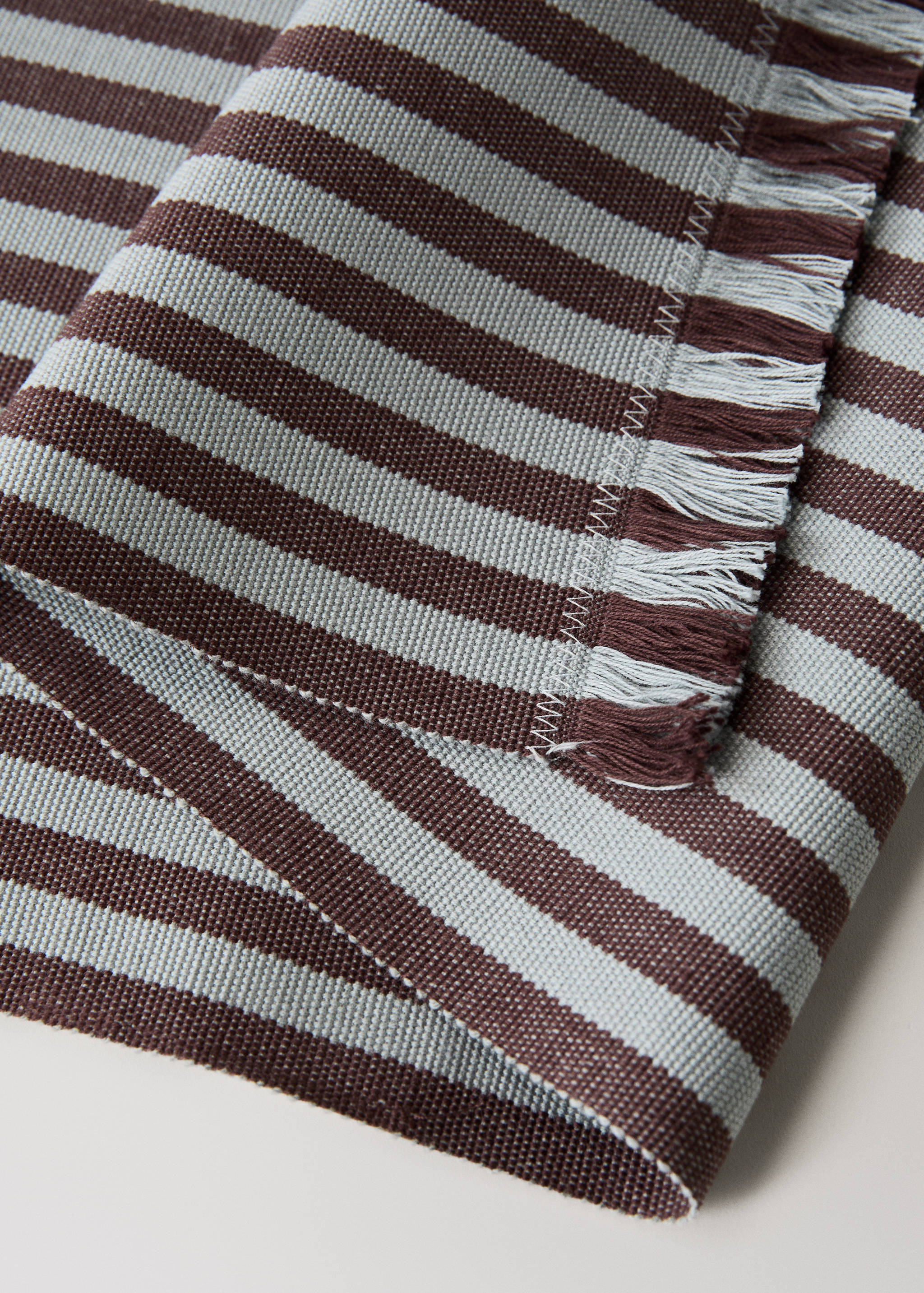 Cotton two-tone yarn-dyed striped placemat - Details of the article 1