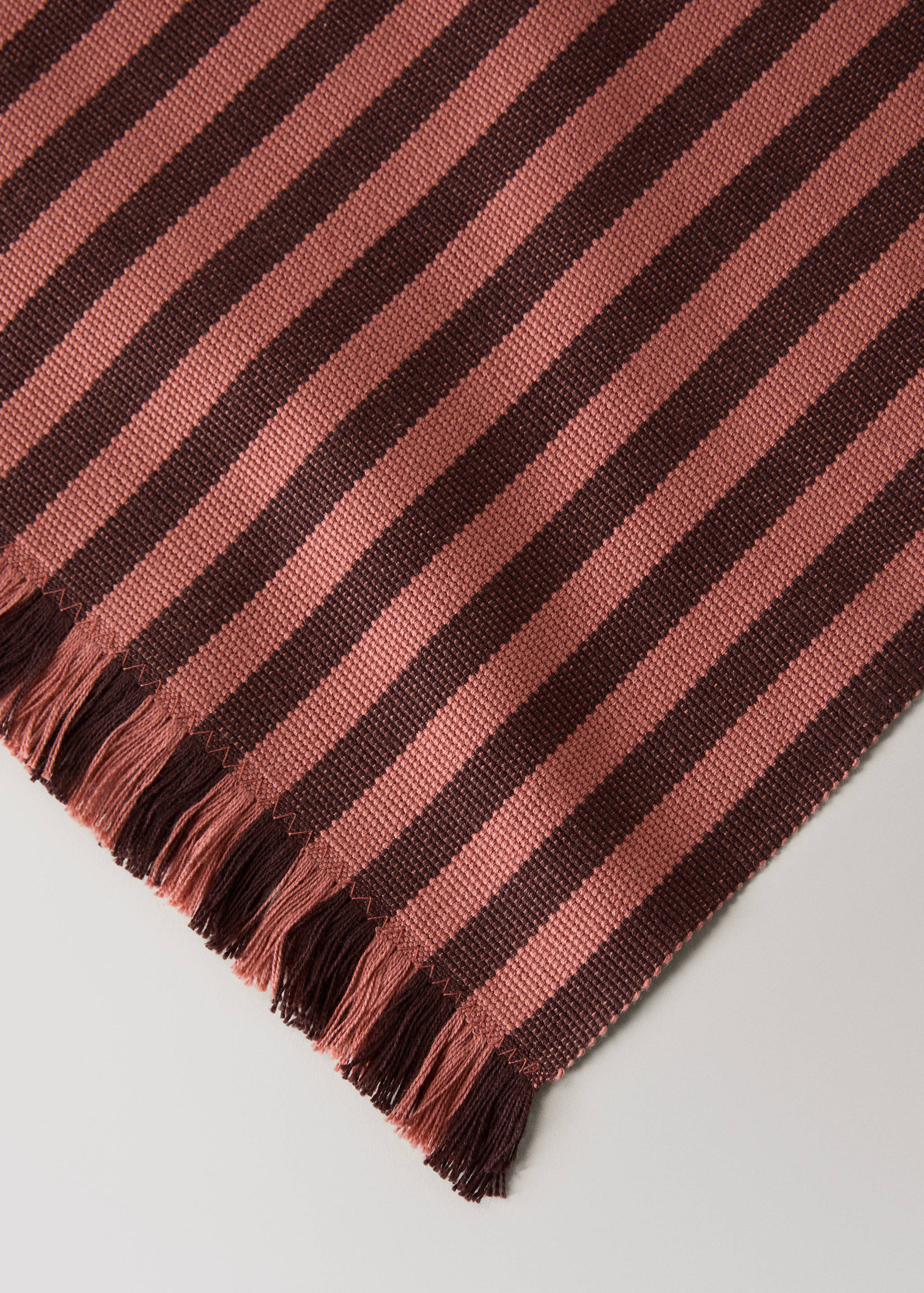 Cotton two-tone yarn-dyed striped placemat - Details of the article 2