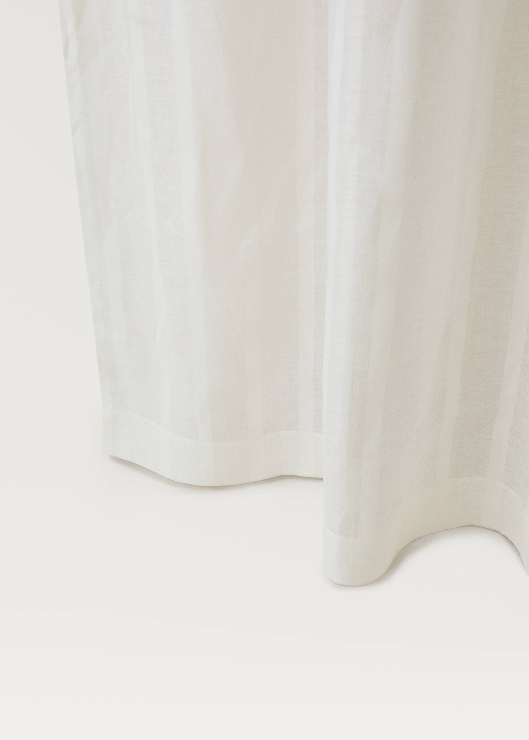 Linnegardin med randig design - Detaljer om artikeln 2