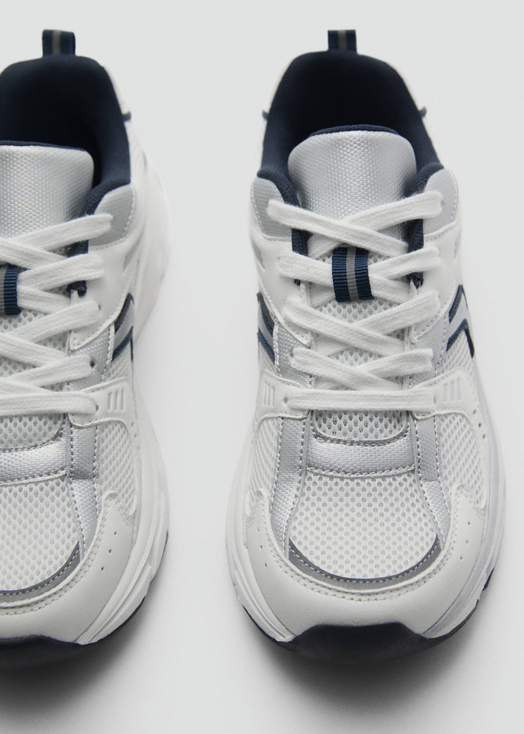 Bicolour sneakers - Details of the article 2