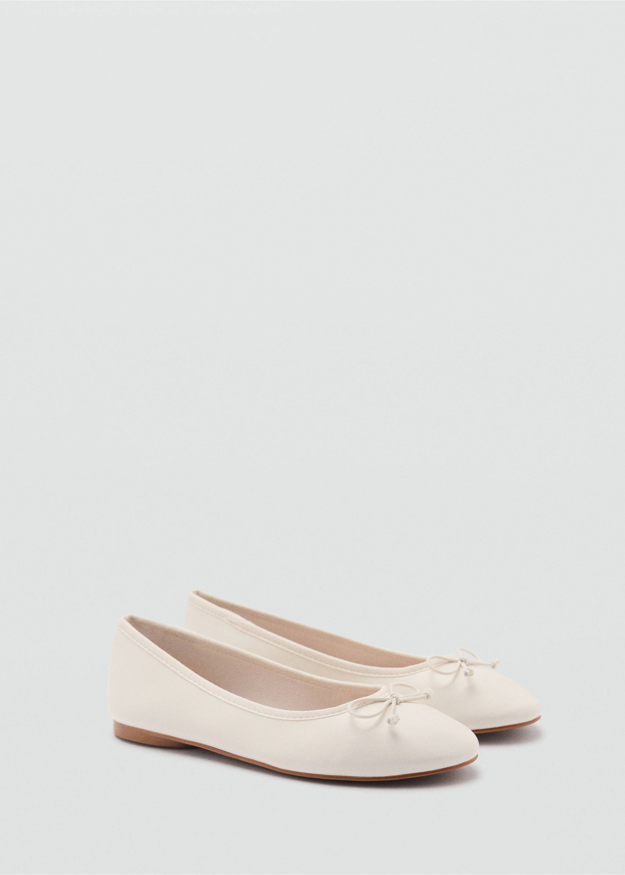 Bailarina lazo - Plano medio, Blanco roto. Ref: 87083639-00.