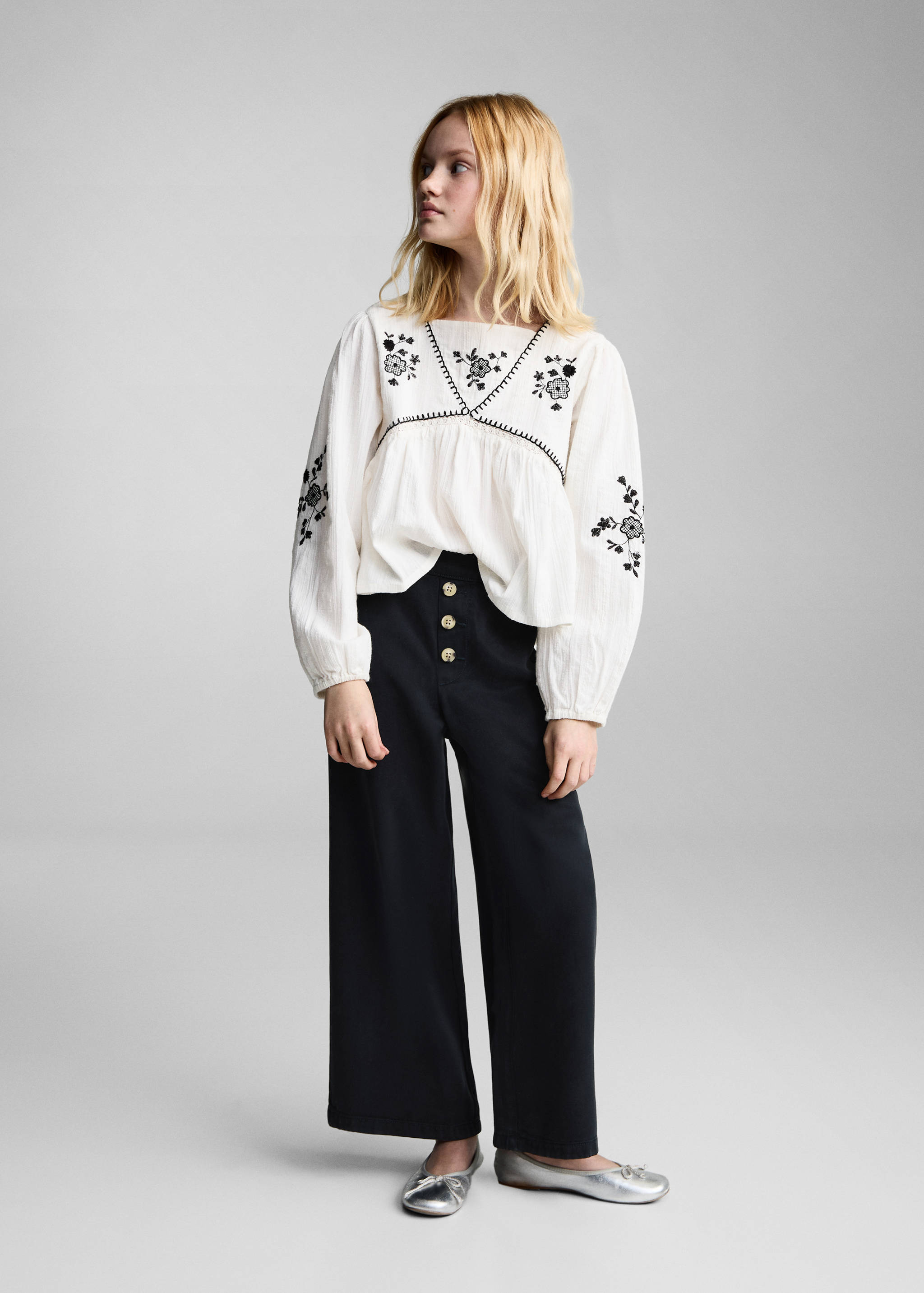 Buttons culottes trousers - General plane