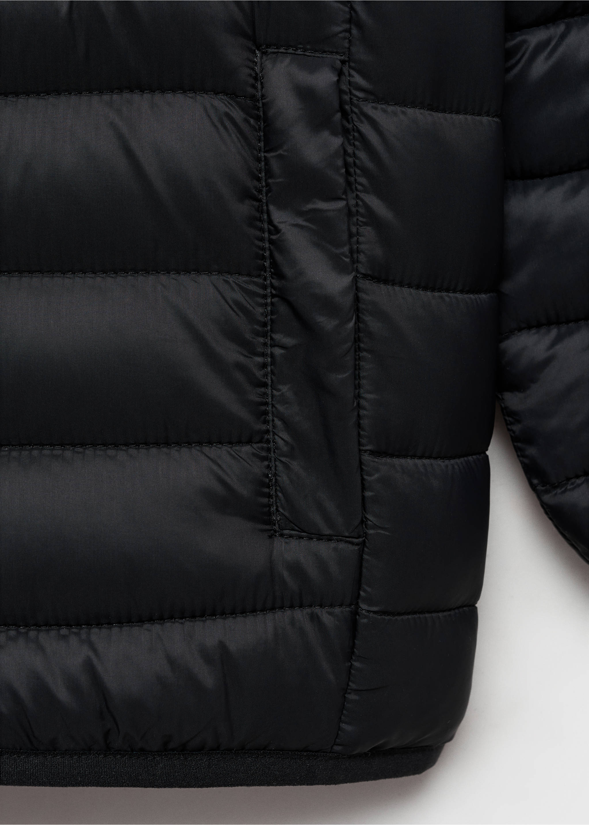 Kapitone anorak - Ürün detayı 0, Siyah. Ref: 87083650-00.
