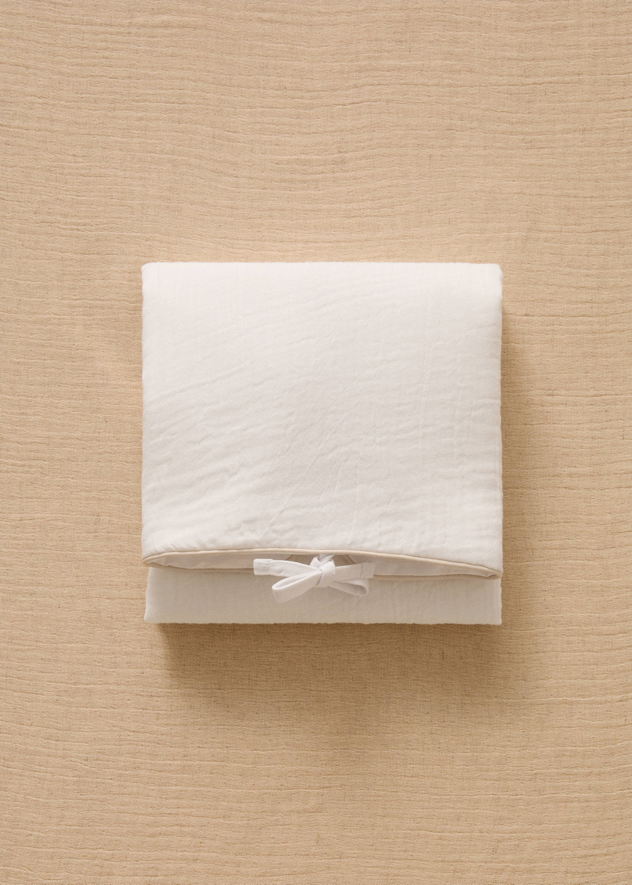 Portable chiffon baby changing mat - General plane