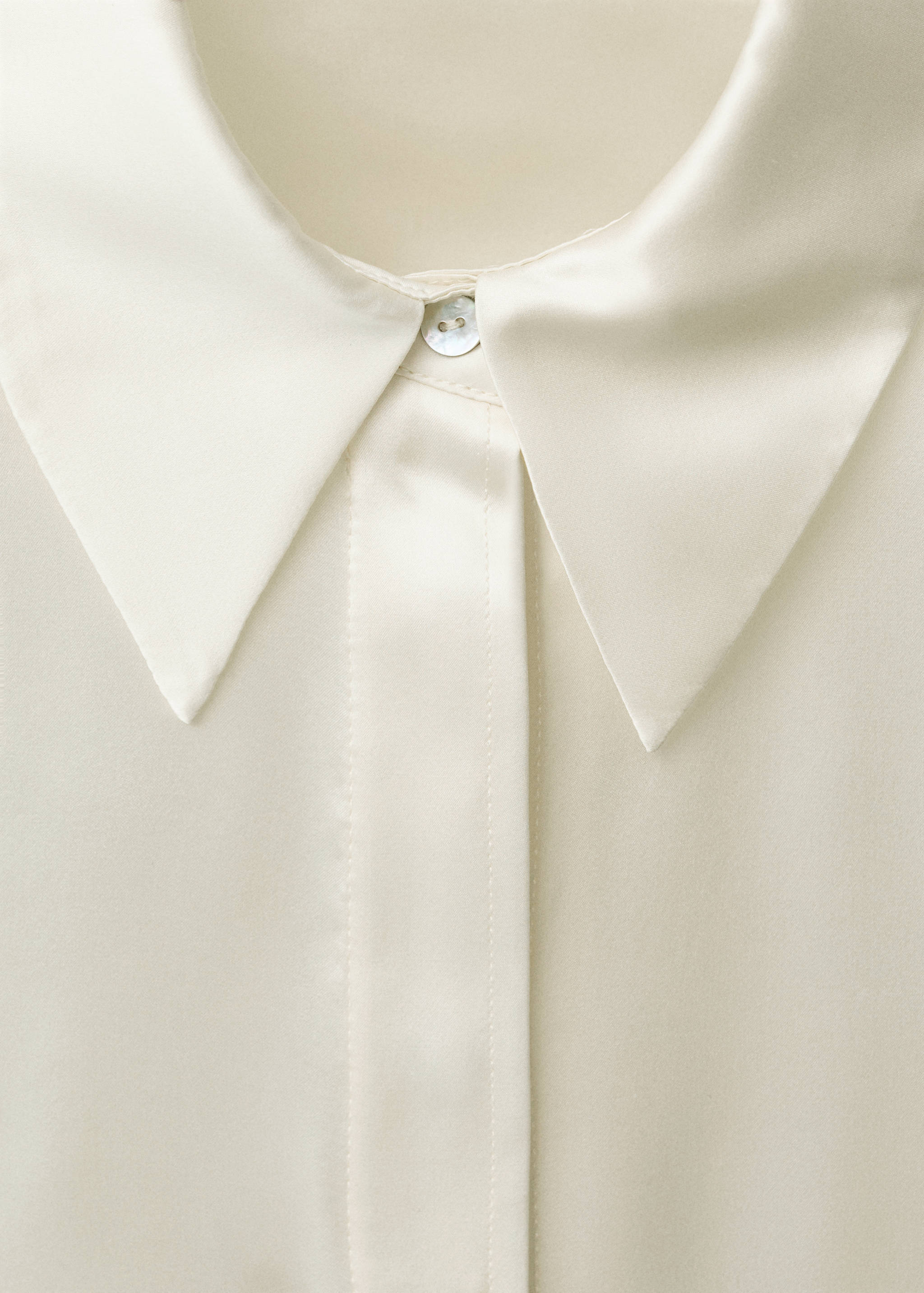 Satin silk shirt - Details of the article 8
