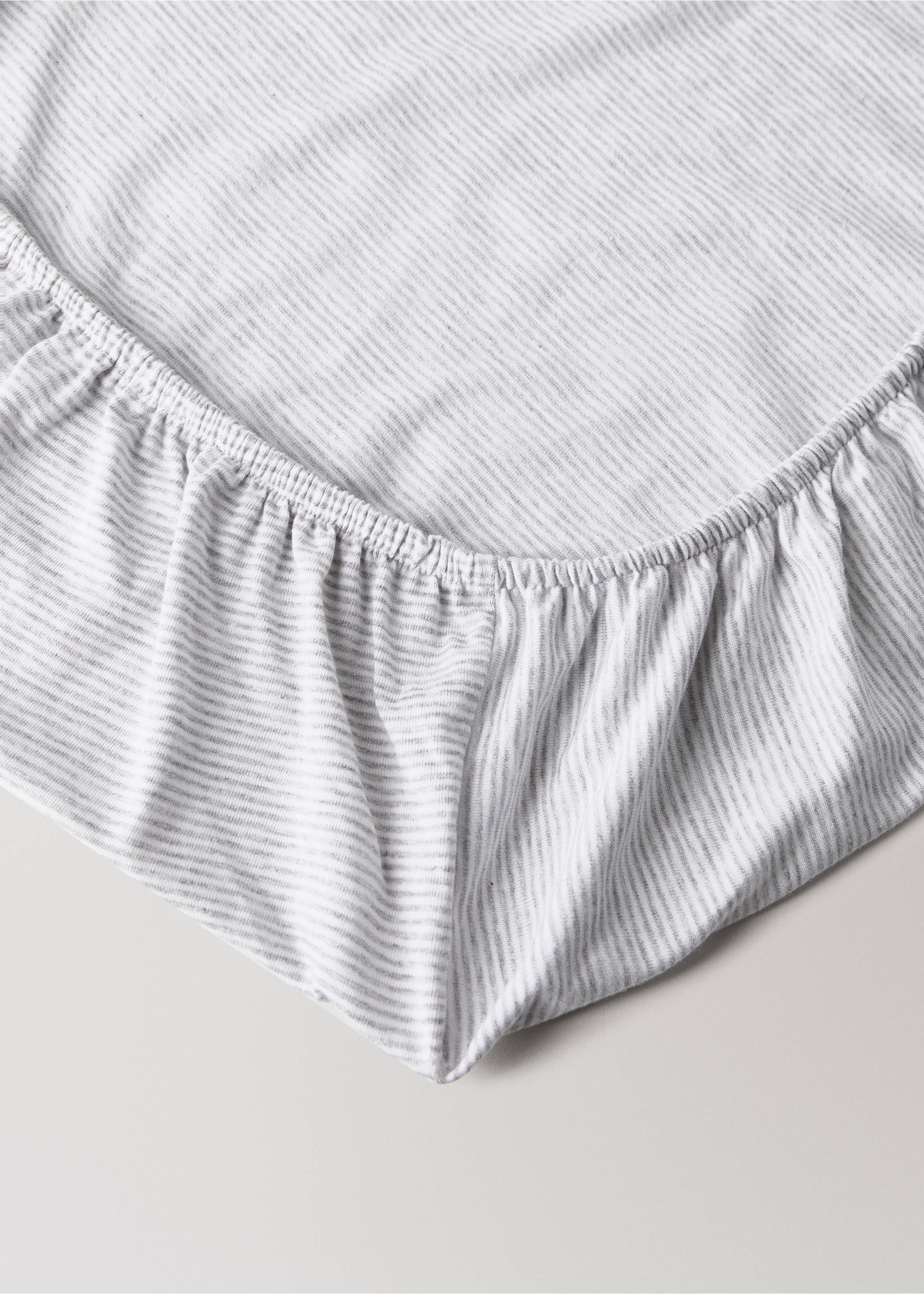 Cotton striped fitted sheet for cot - Details of the article 1, Grey. Ref: 87084084-00.