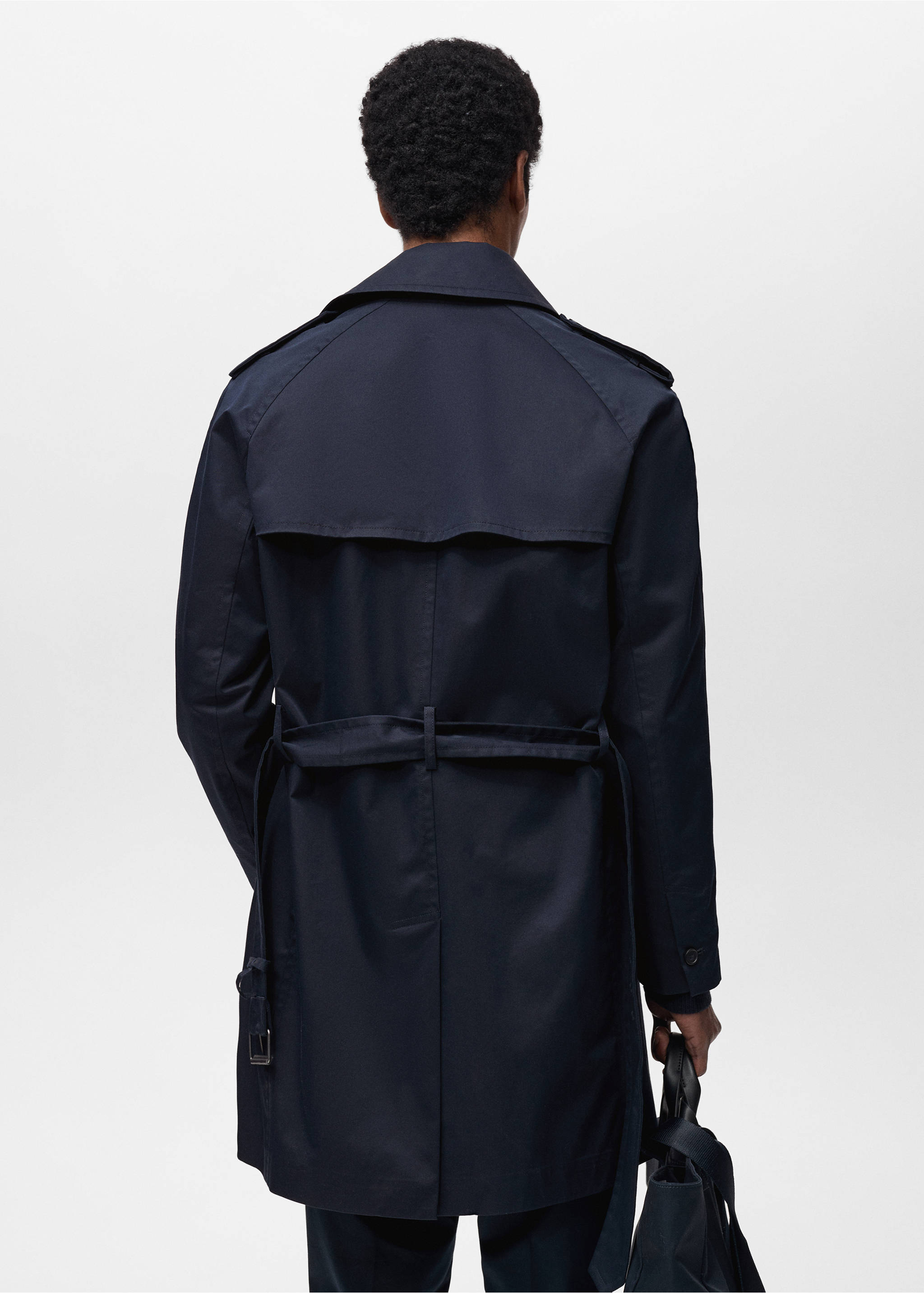 Water-repellent belted trench coat - Reverse of the article, Night Blue. Ref: 87084387-00.