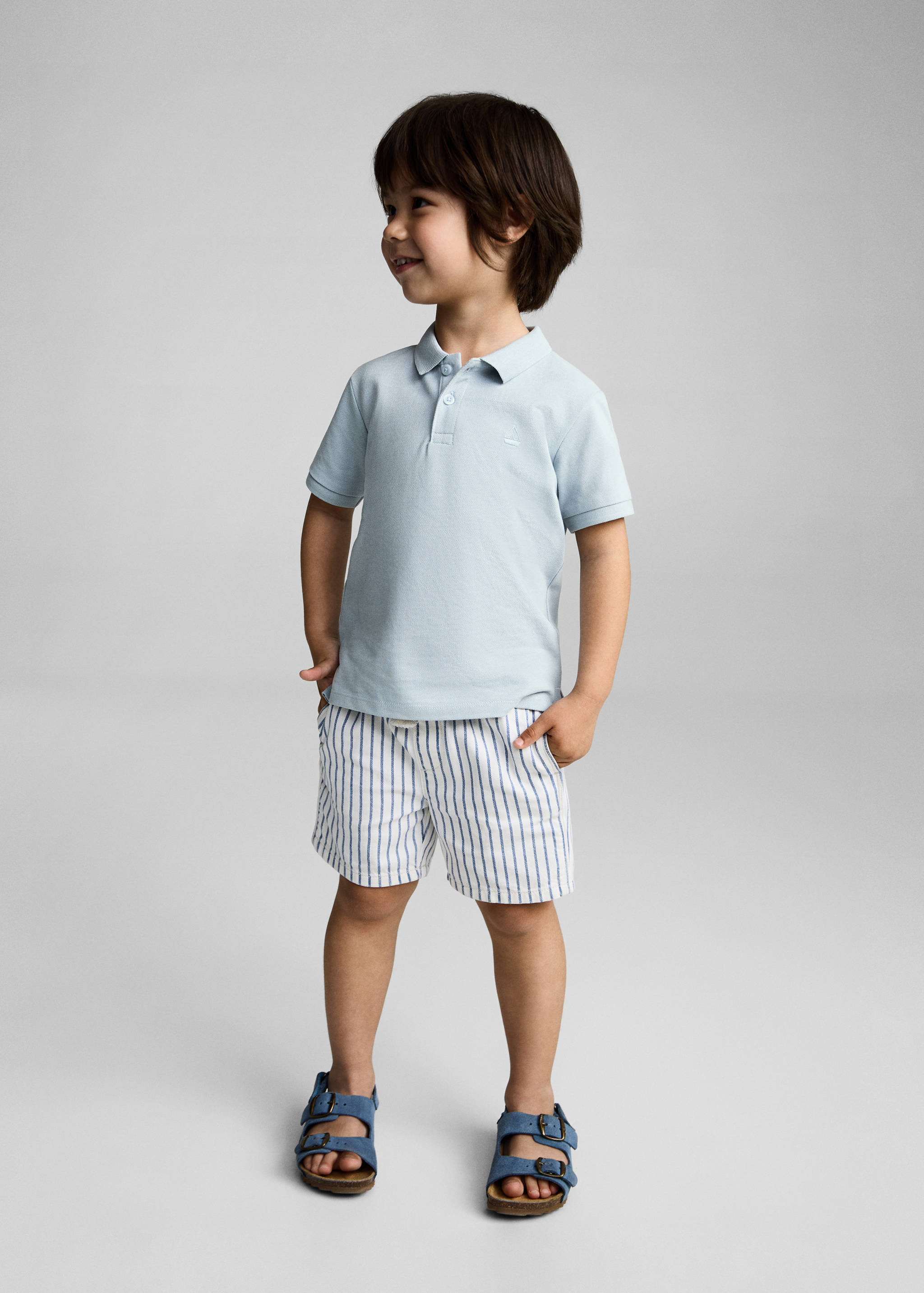 Short-sleeve knitted polo shirt - General plane