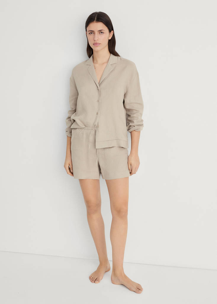 Linen shorts — Sand