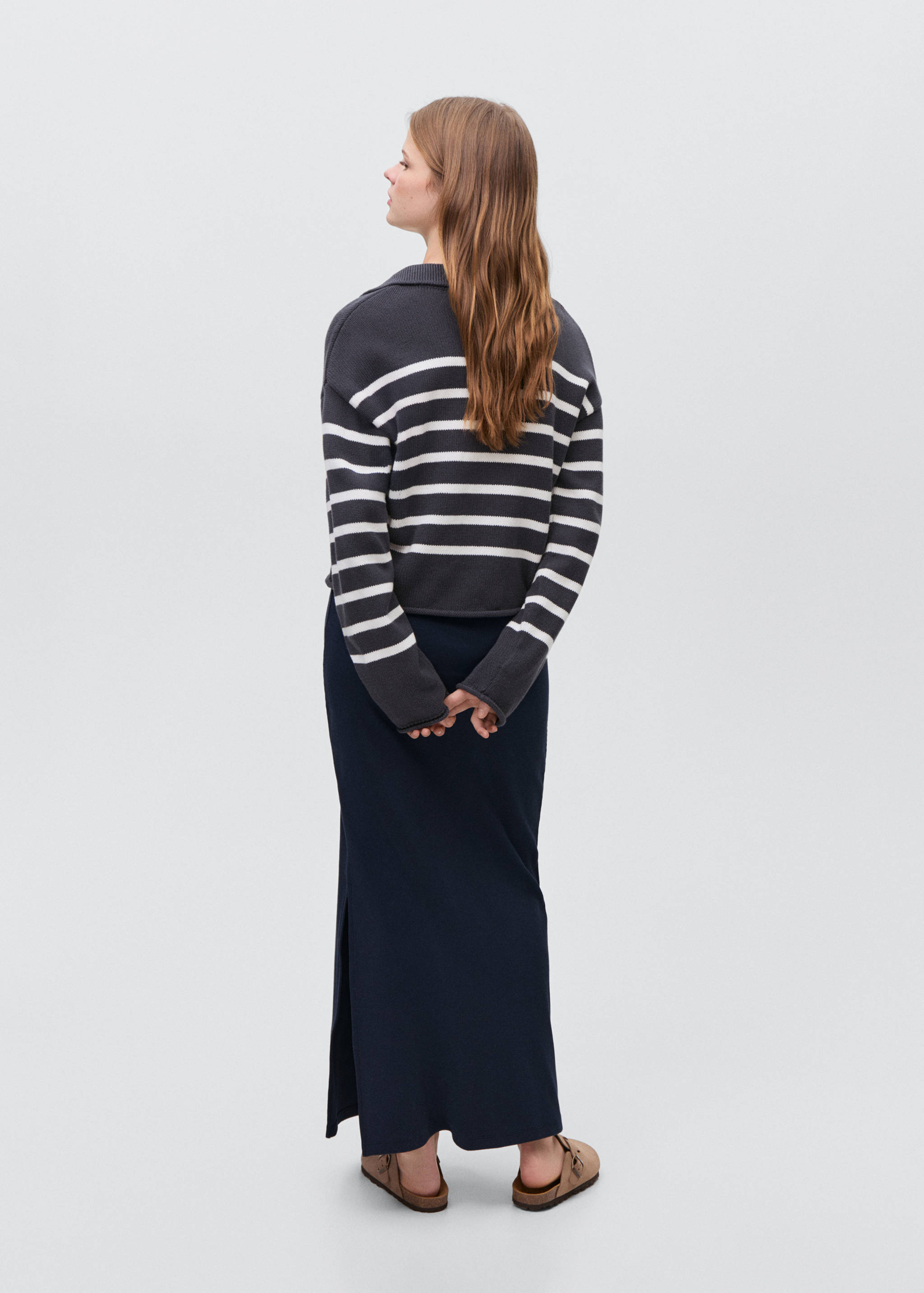 Длинная юбка с боковым разрезом - Обратная сторона изделия