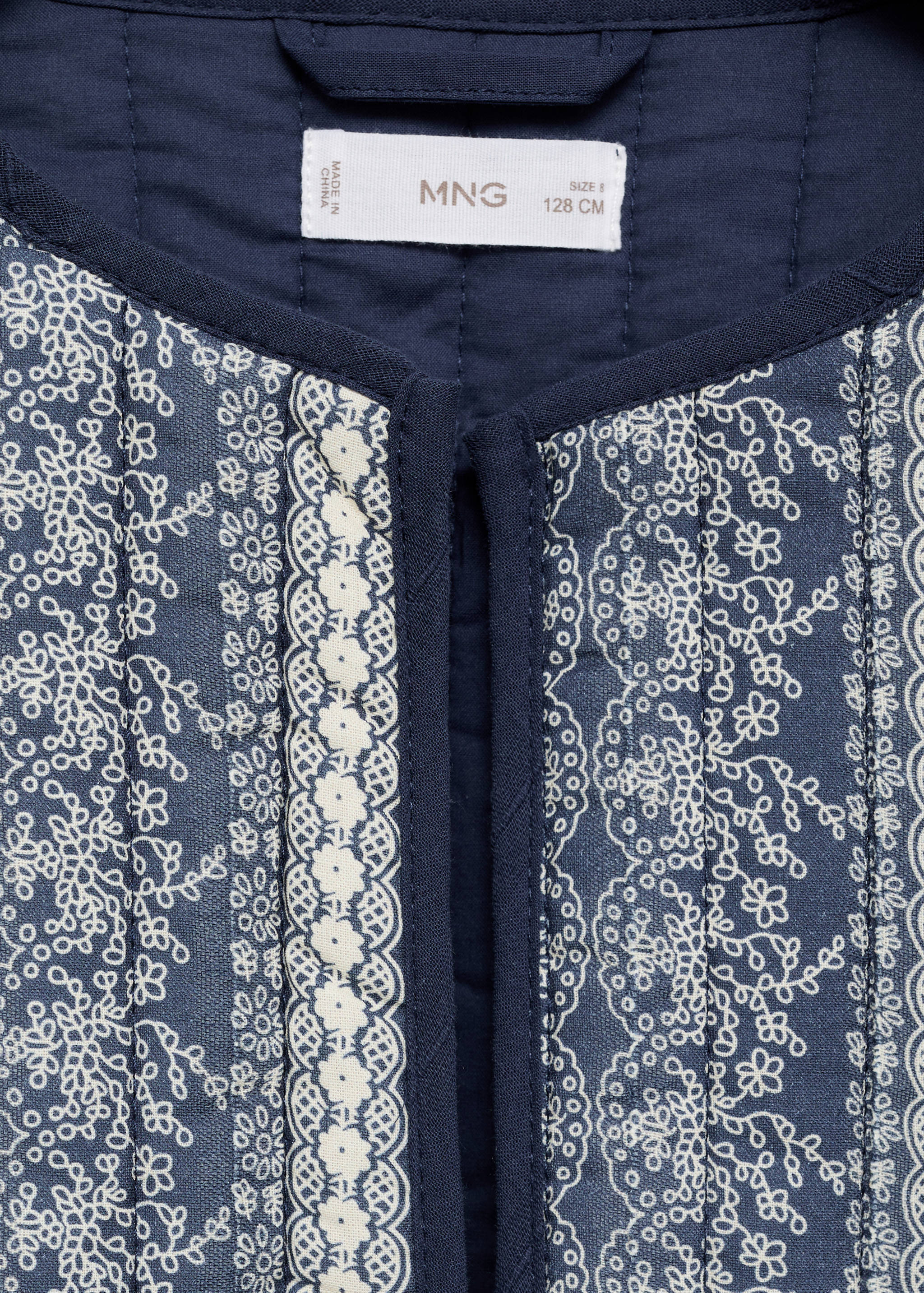 Стеганая куртка с принтом - Деталь изделия 8