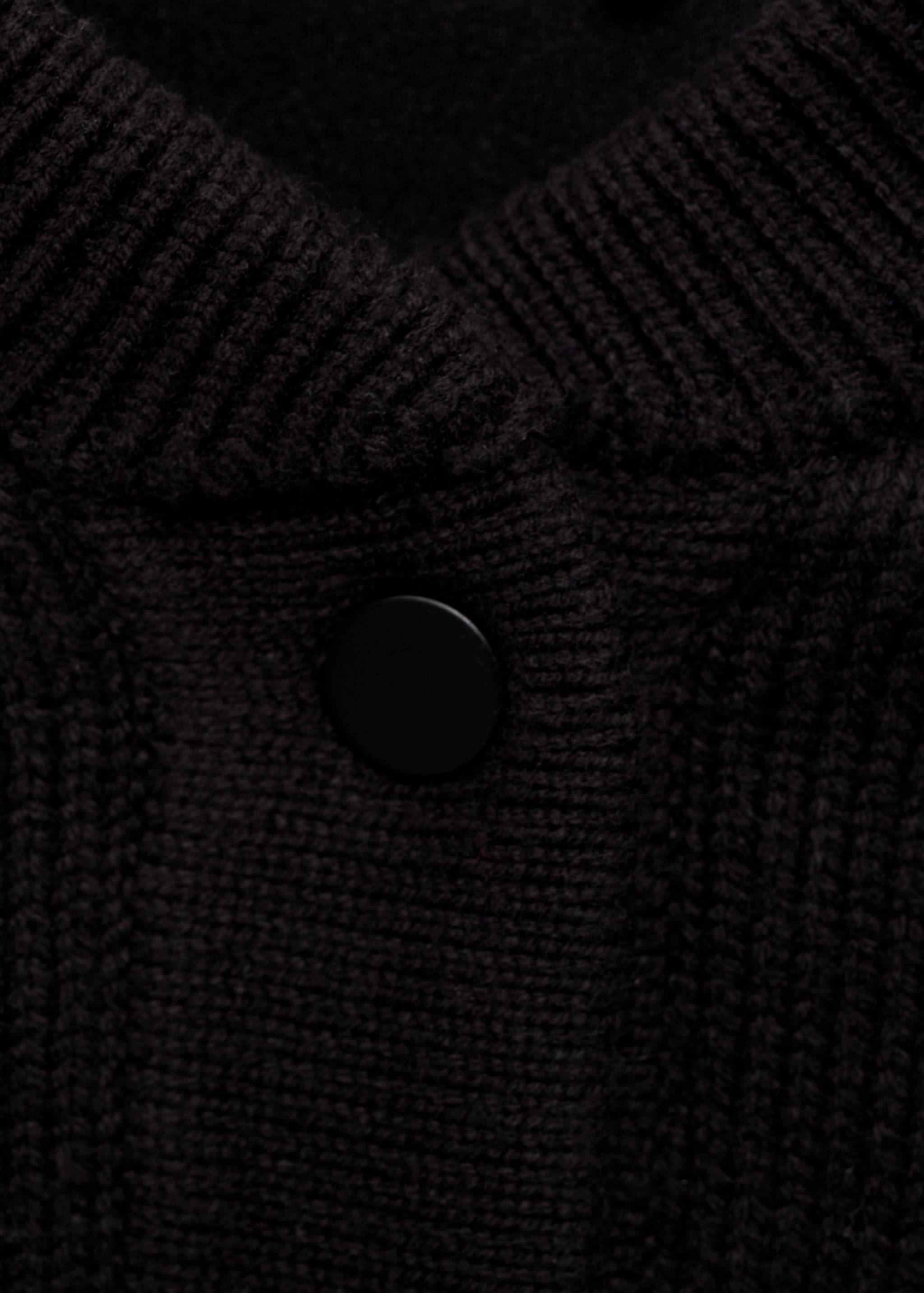 Knitted bomber jacket - Details of the article 8