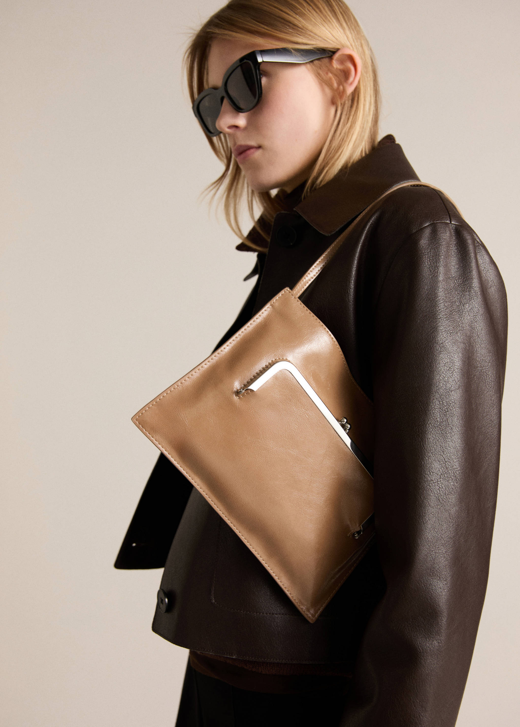 Borsa spalla tasca pochette - Piano generale