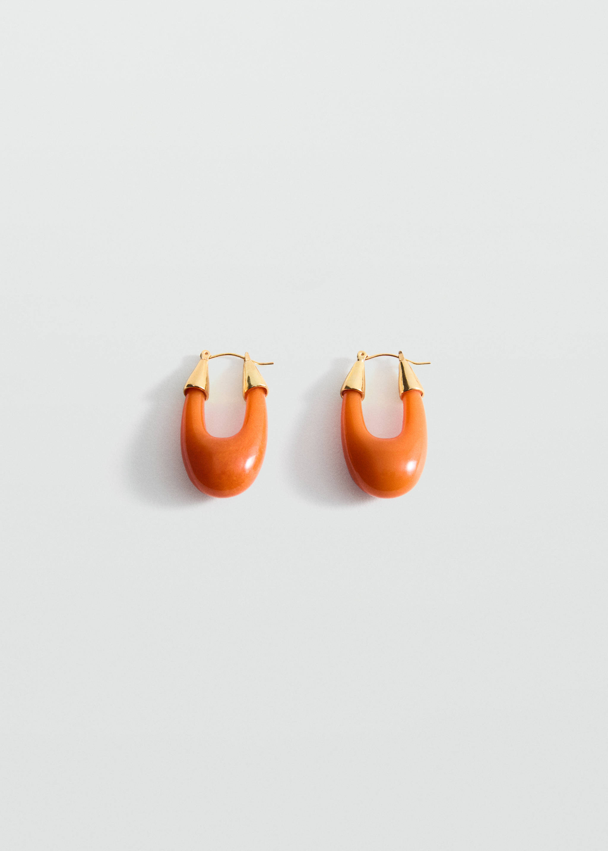 Oval hoop earrings - Article without model