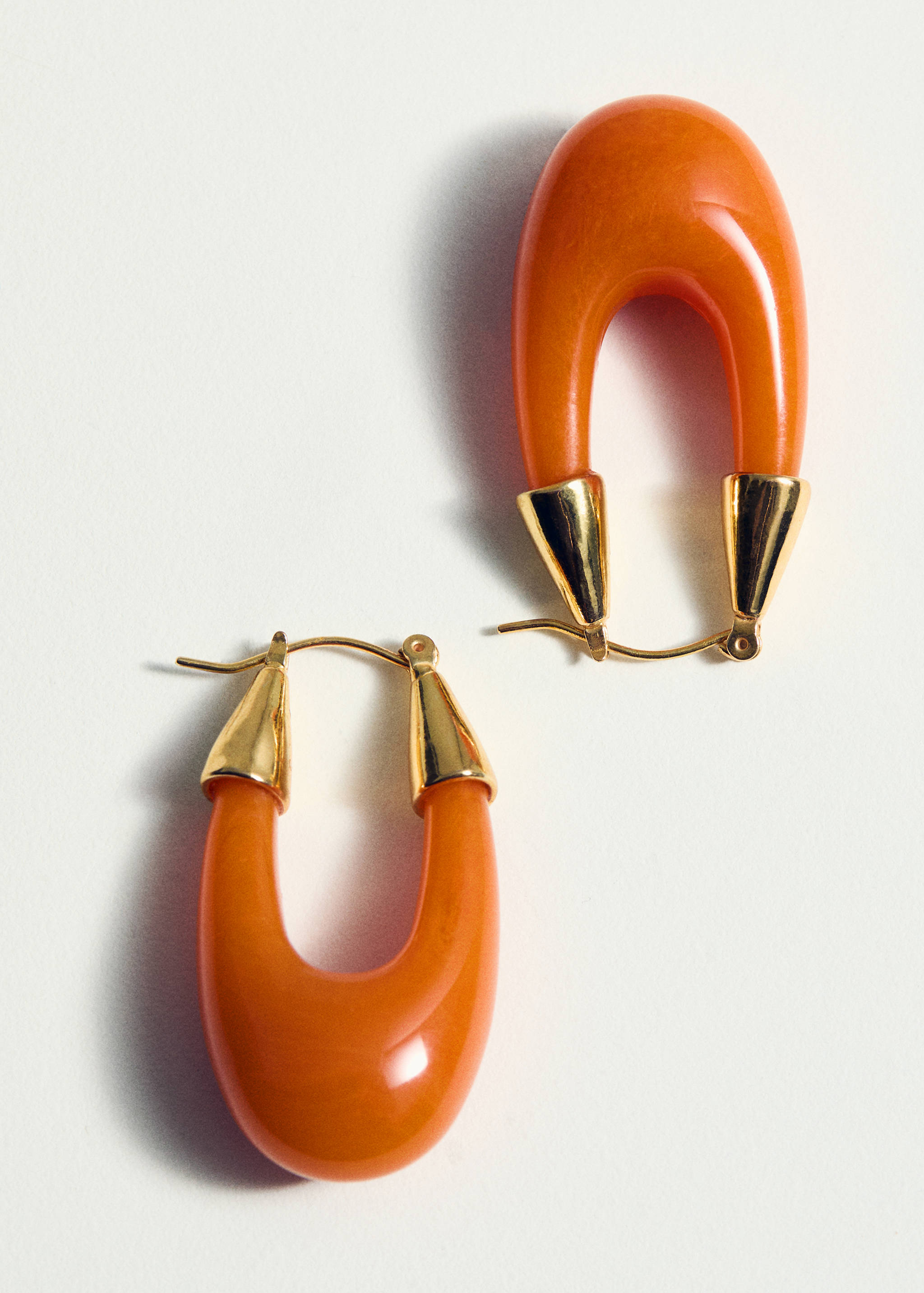 Oval hoop earrings - Details of the article 5