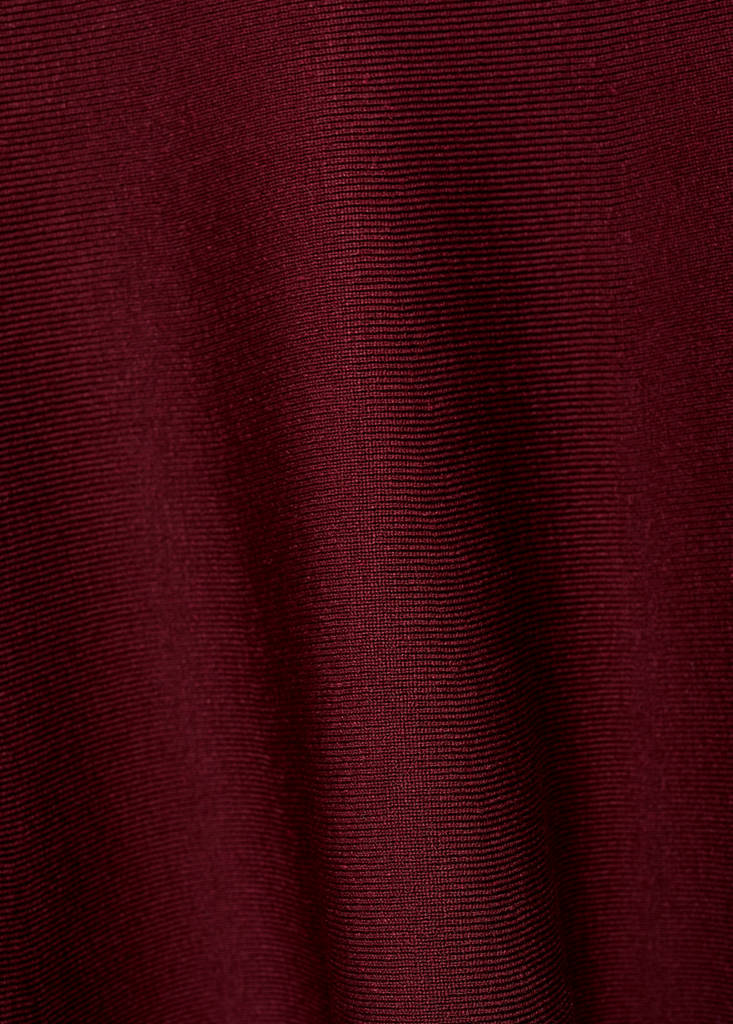 Short peplum knitted dress — Maroon