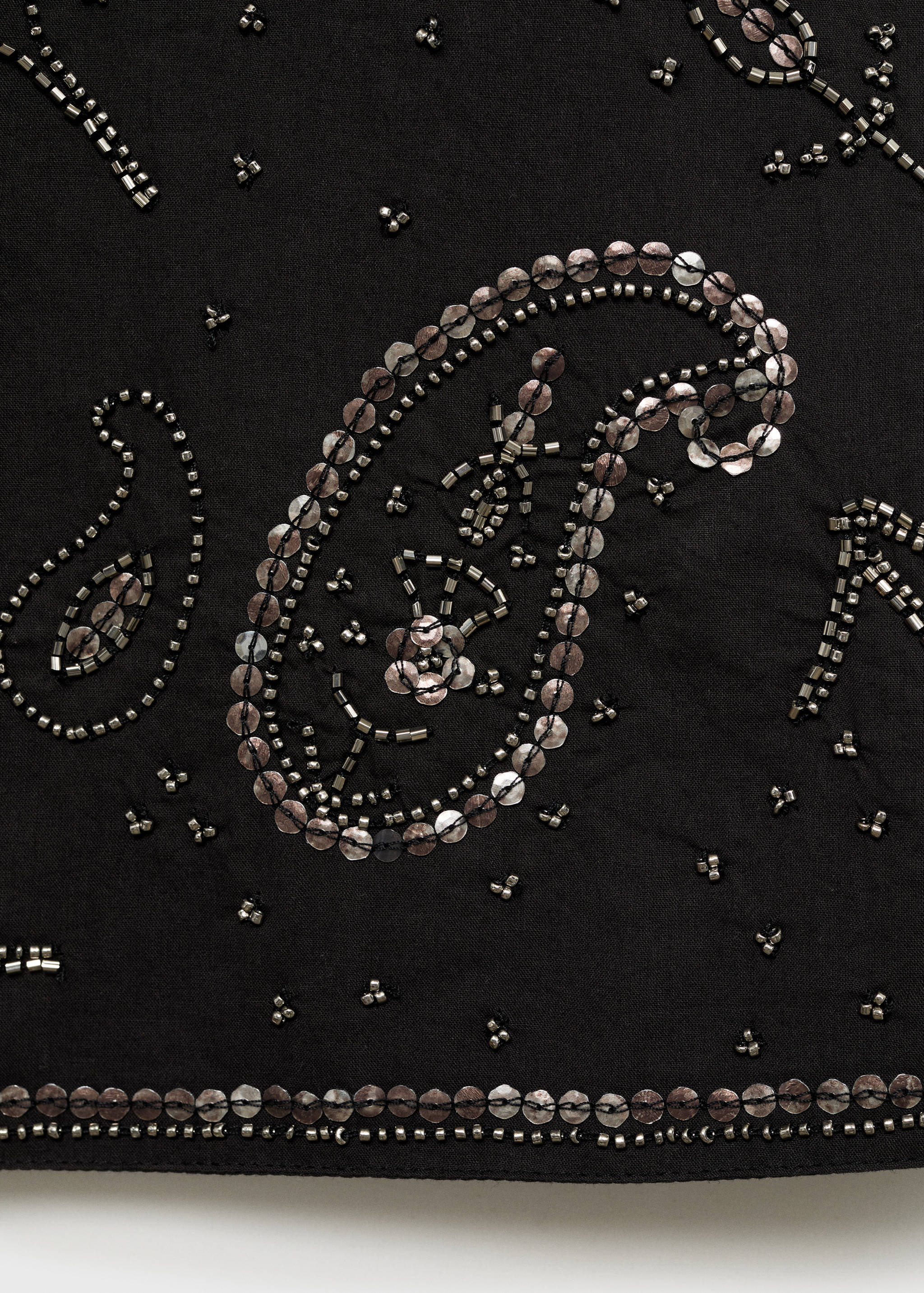 Colete bordado com contas - Pormenor do artigo 0