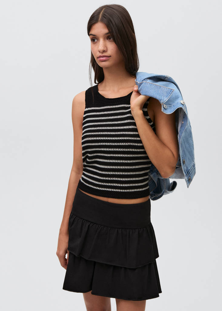 Ruffled mini-skirt trousers — Black