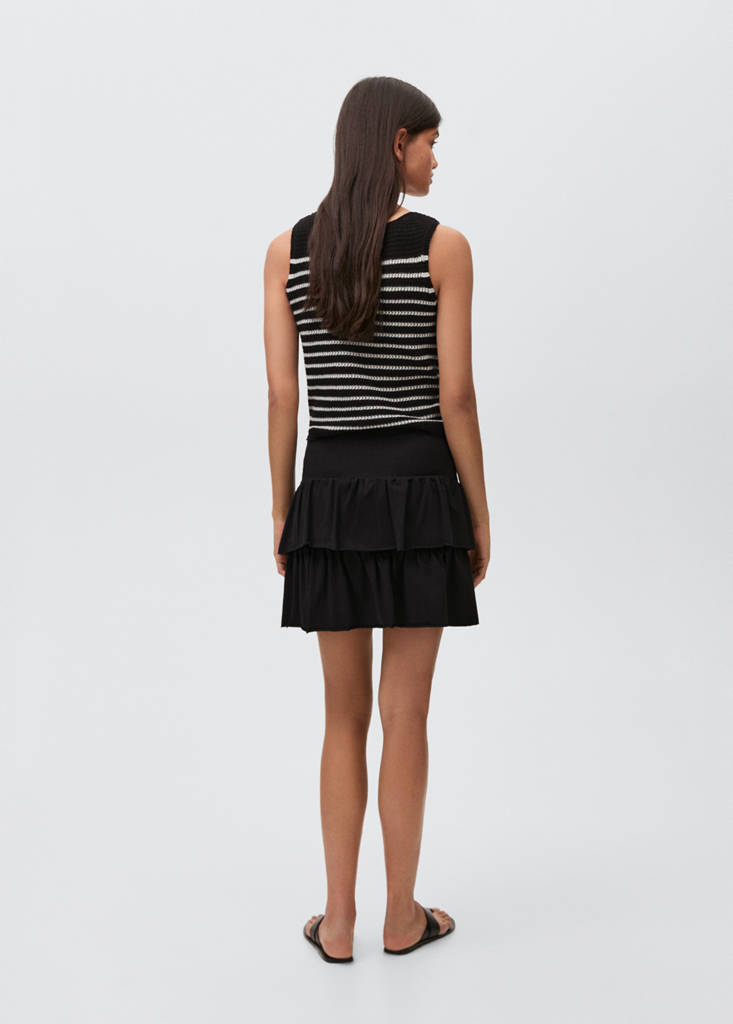 Ruffled mini-skirt trousers — Black
