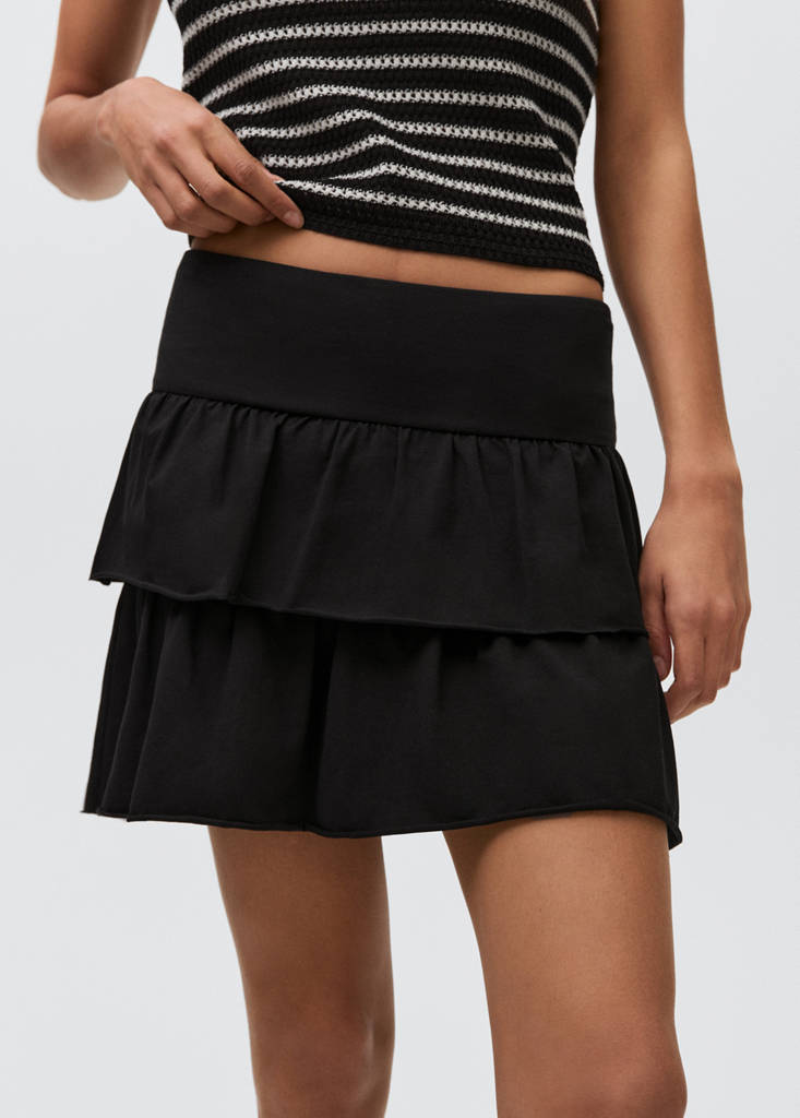 Ruffled mini-skirt trousers — Black