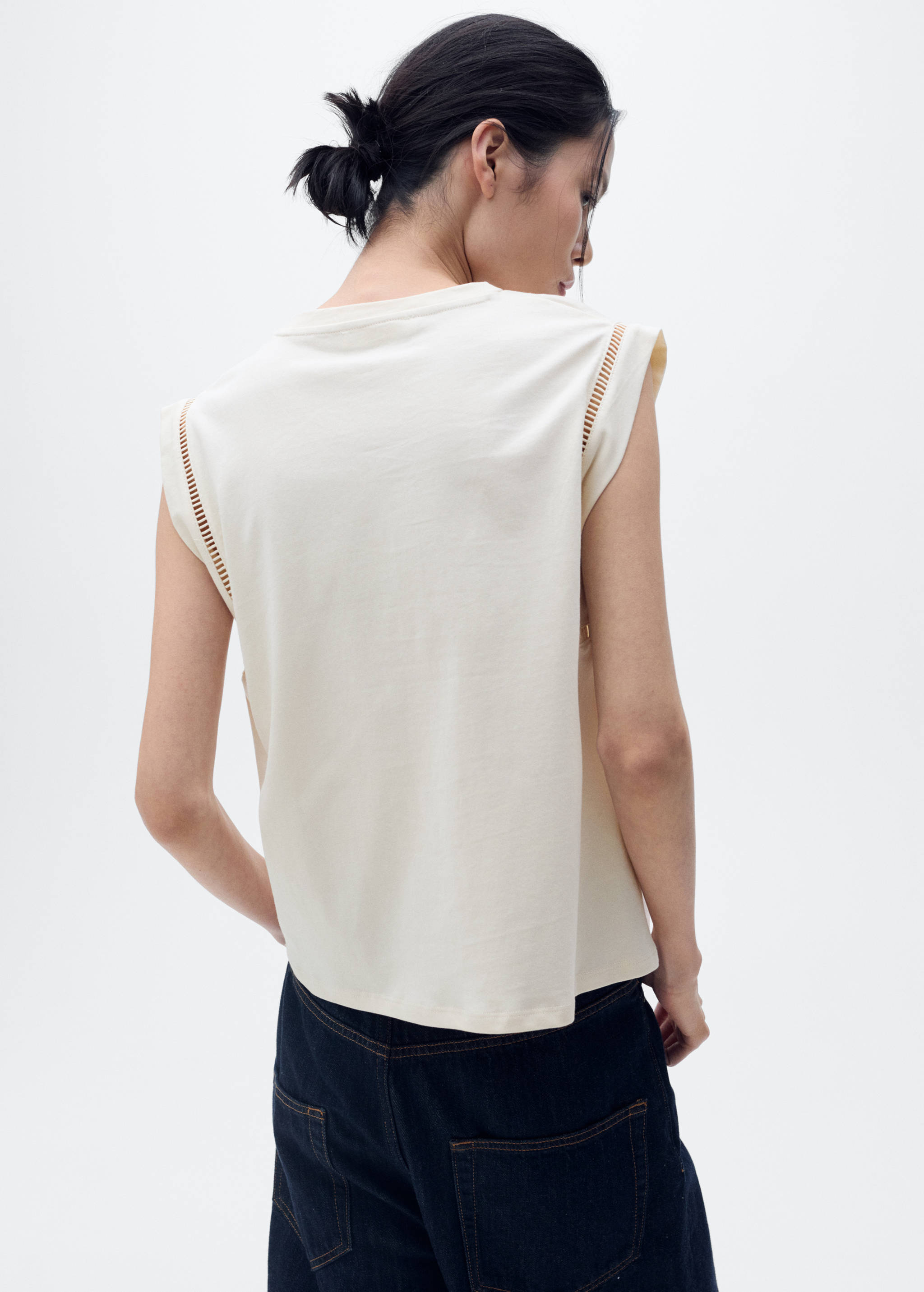 Cotton t-shirt with openwork trim - Reverse of the article