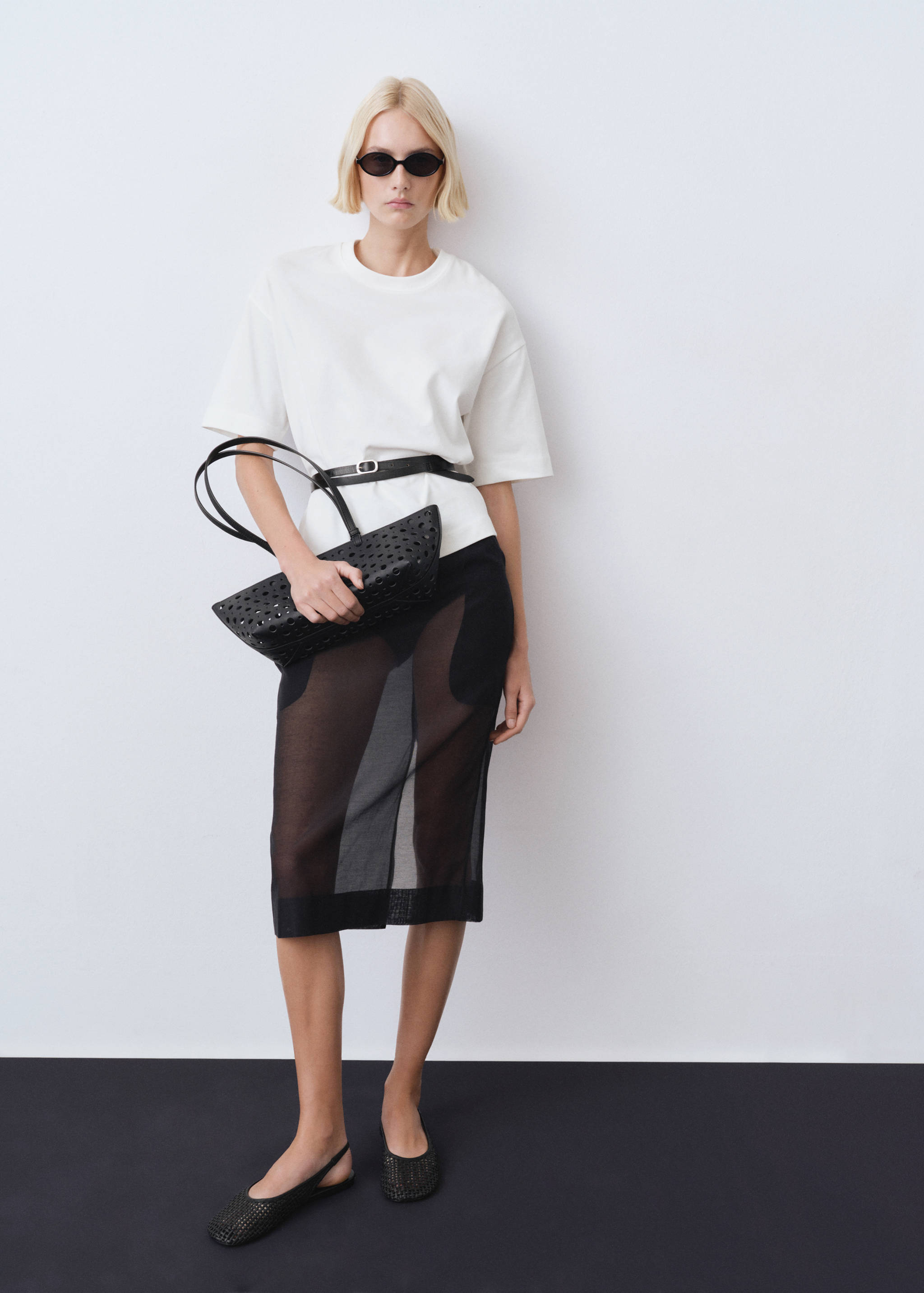 Футболка оверсайз из хлопка - Общий план