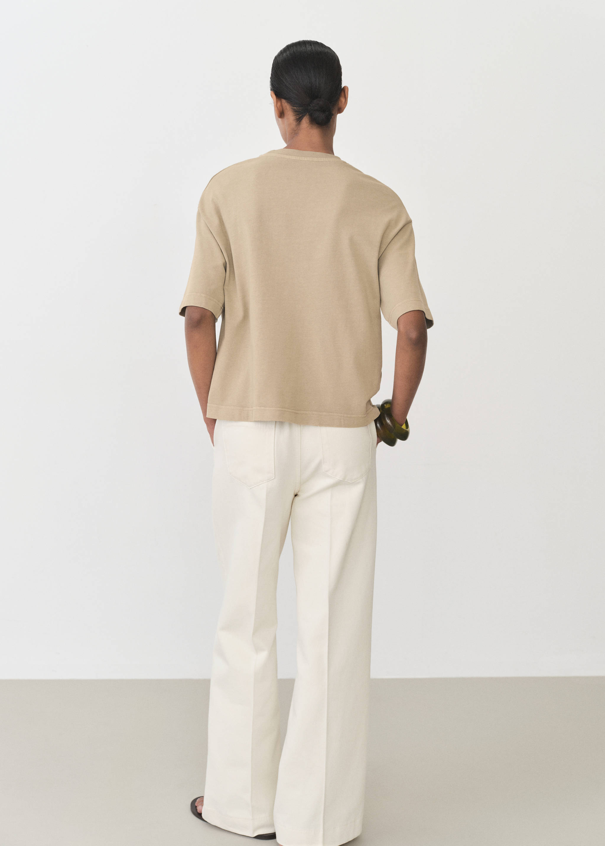 Oversized cotton t-shirt - Reverse of the article