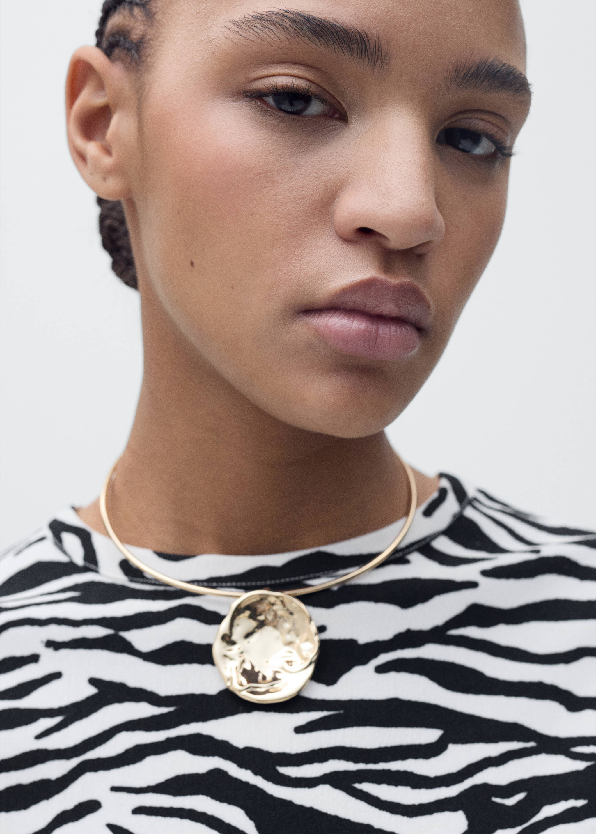 Draped sleeveless t-shirt - Details of the article 1