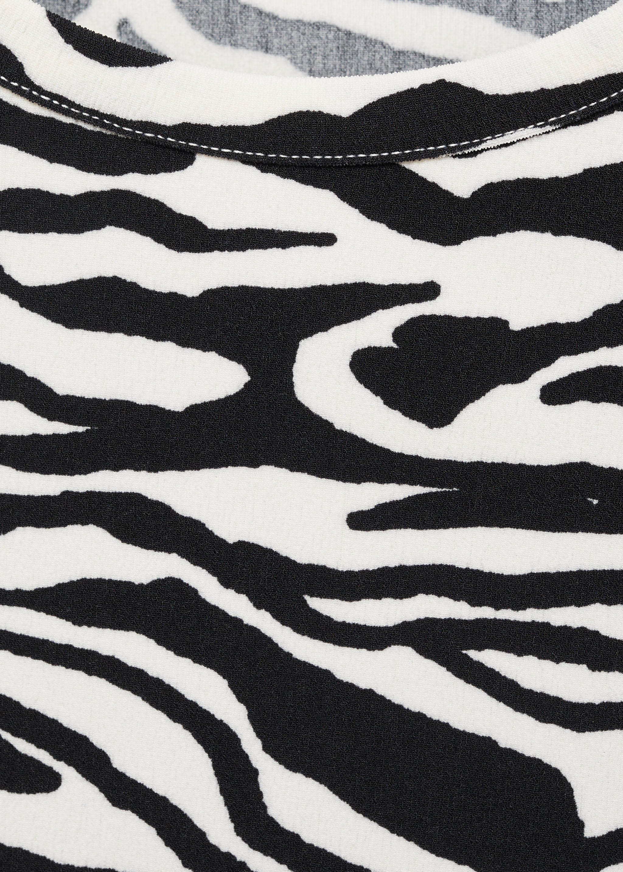 Draped sleeveless t-shirt - Details of the article 8