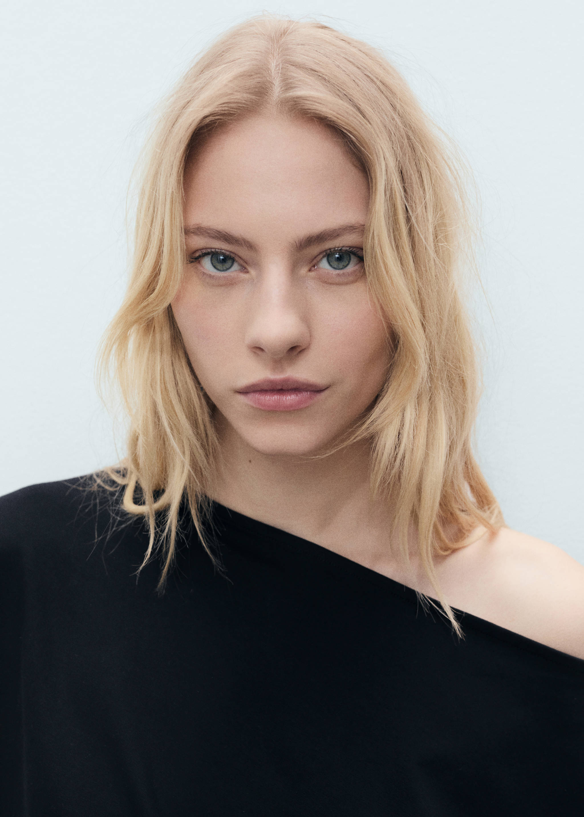 Short combined fabric draped dress - Details of the article 6