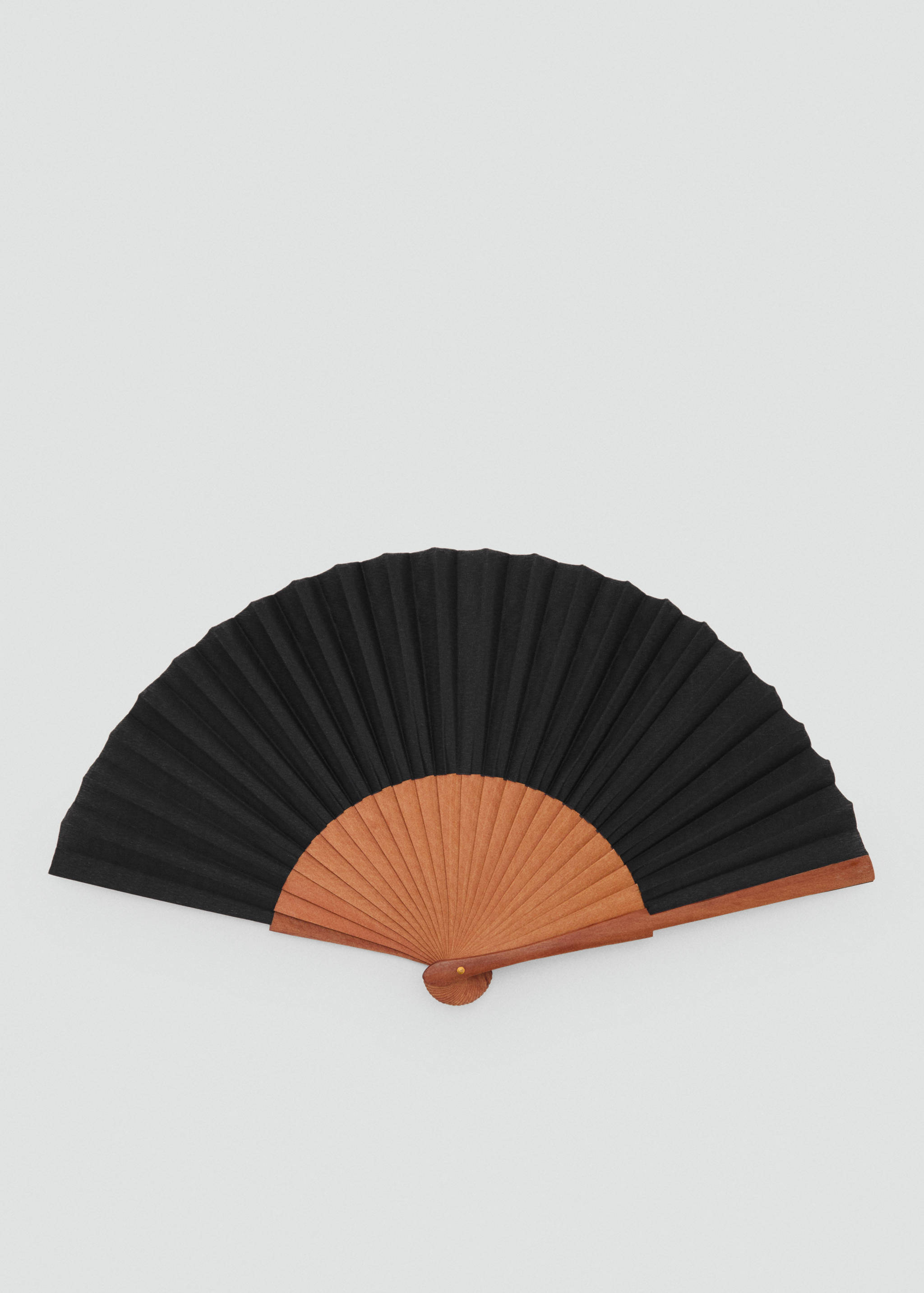 Smooth wooden fan - Medium plane