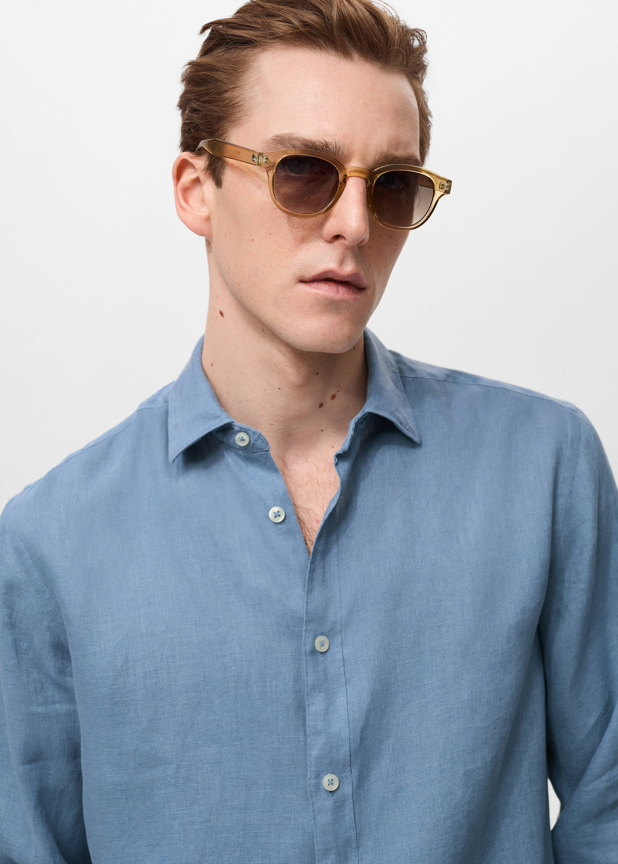 Linen 100% shirt - Details of the article 1