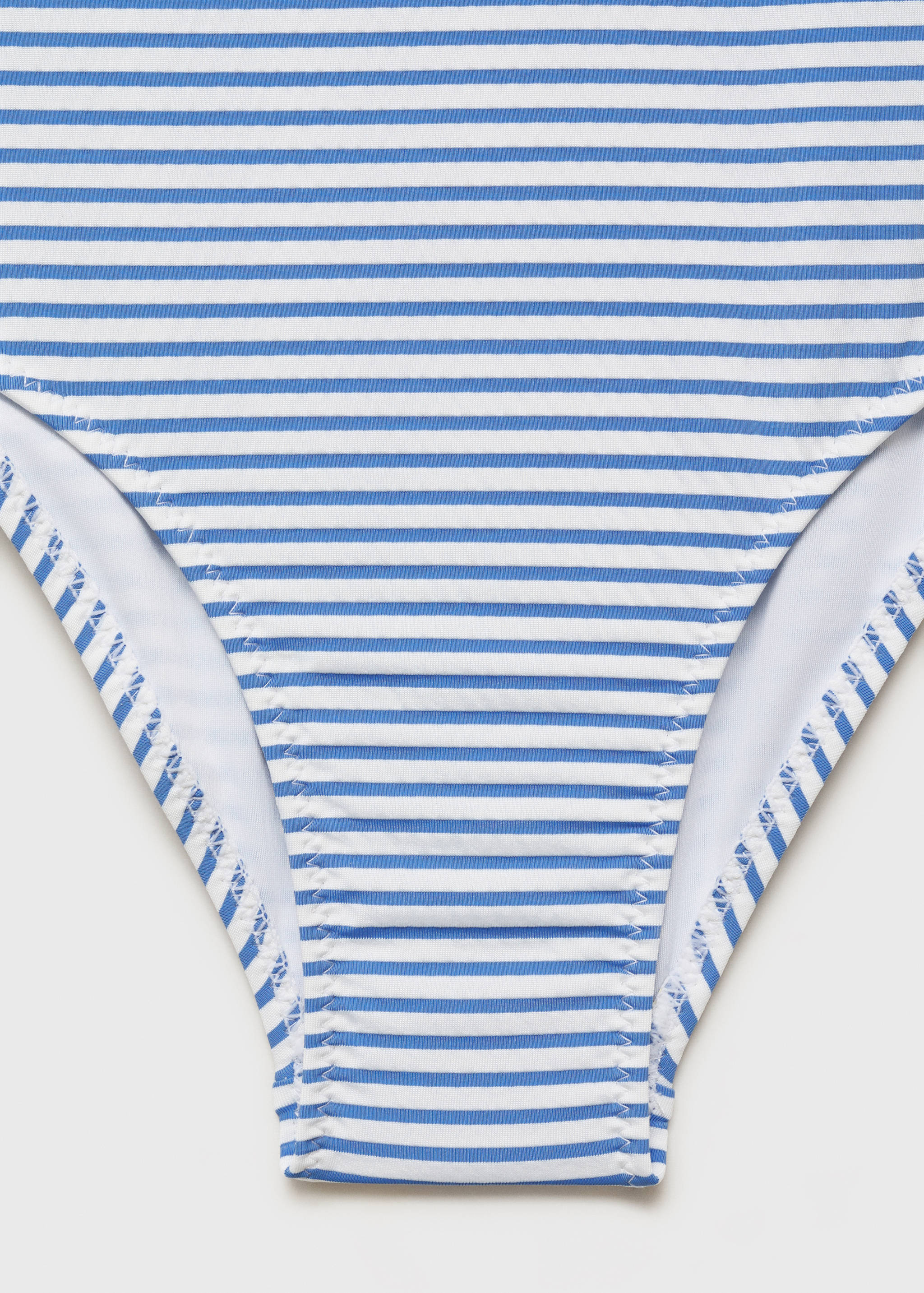 Maillot de bain à rayures et volants - Détail de l'article 0
