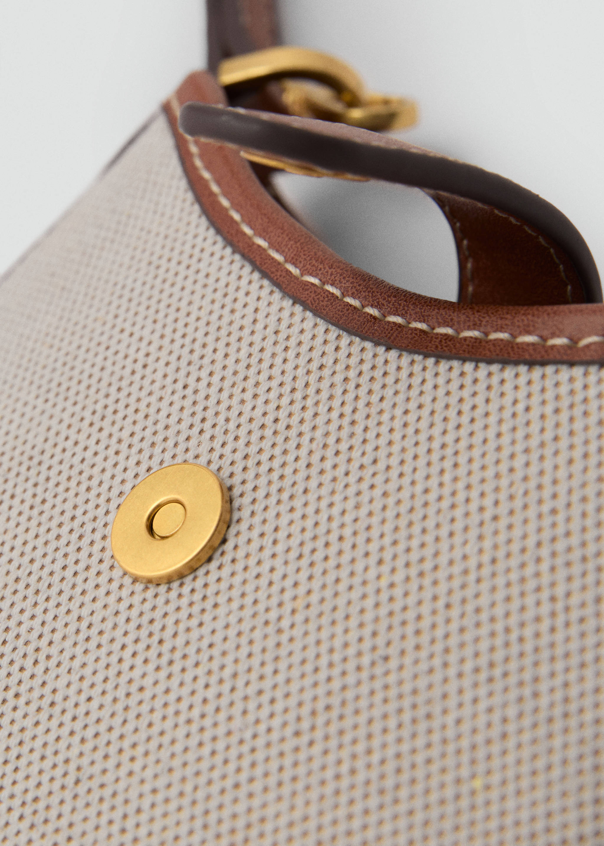 Canvas crossbody mobile case - Details of the article 1