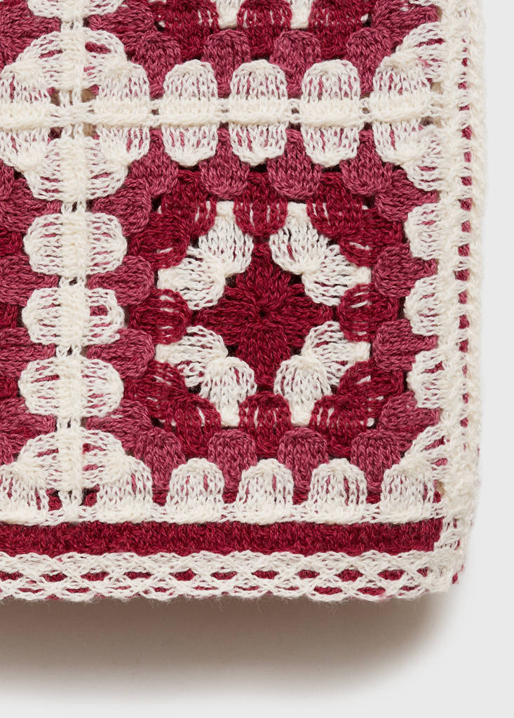 Straight crochet trousers — Strawberry