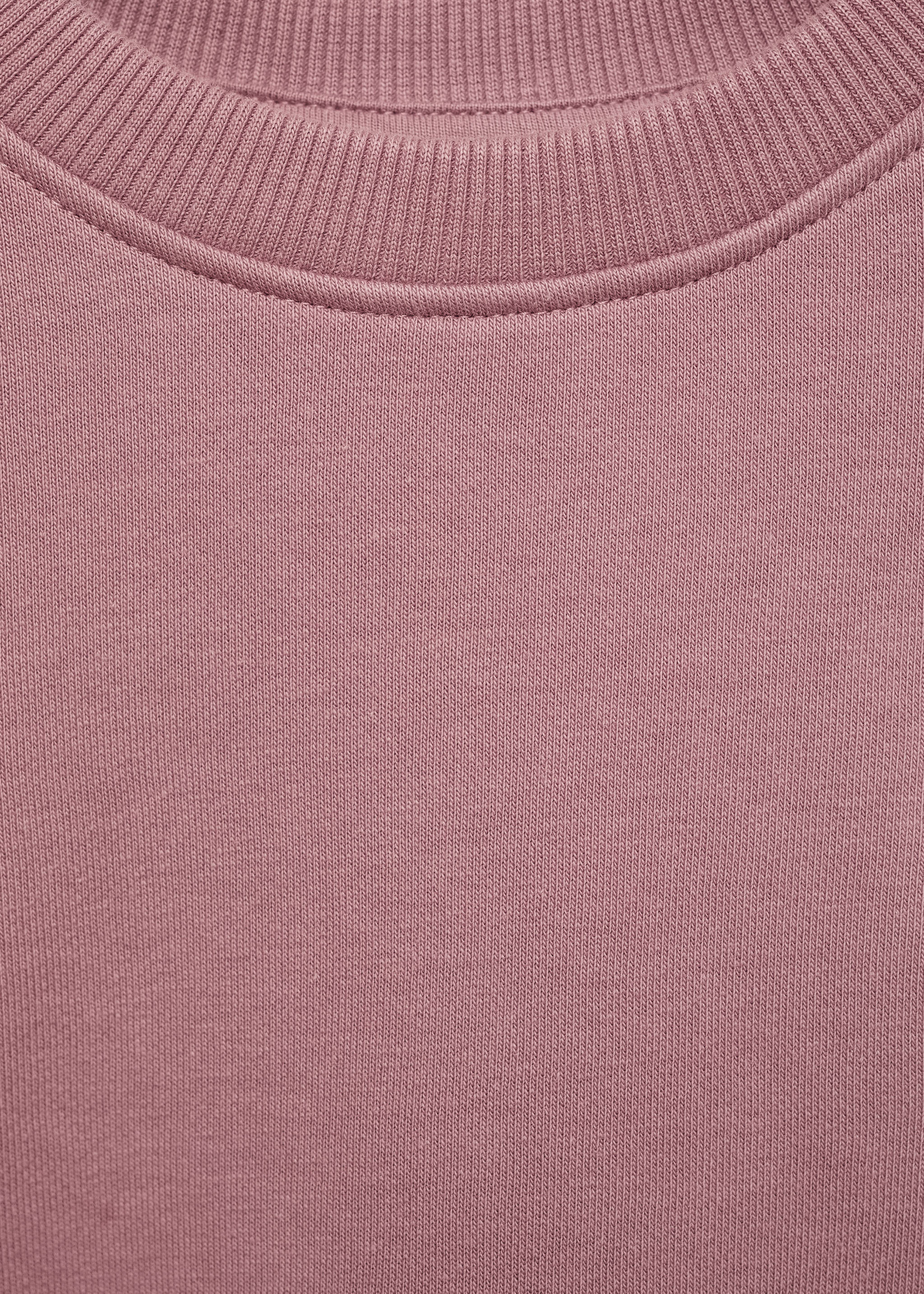 Dessuadora missatge brodat - Detall de l'article 8