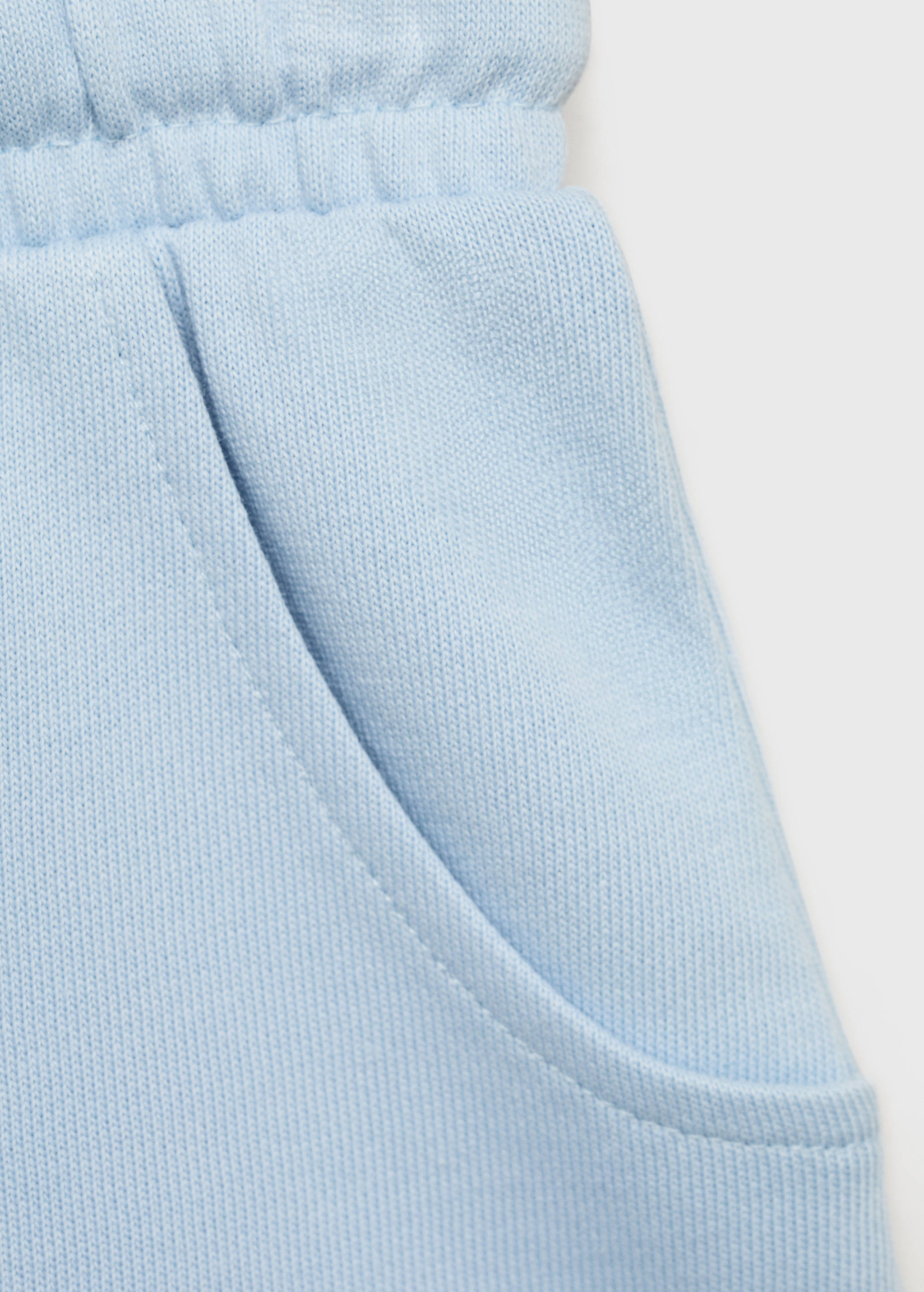 Cotton shorts with elastic waist - Details of the article 0
