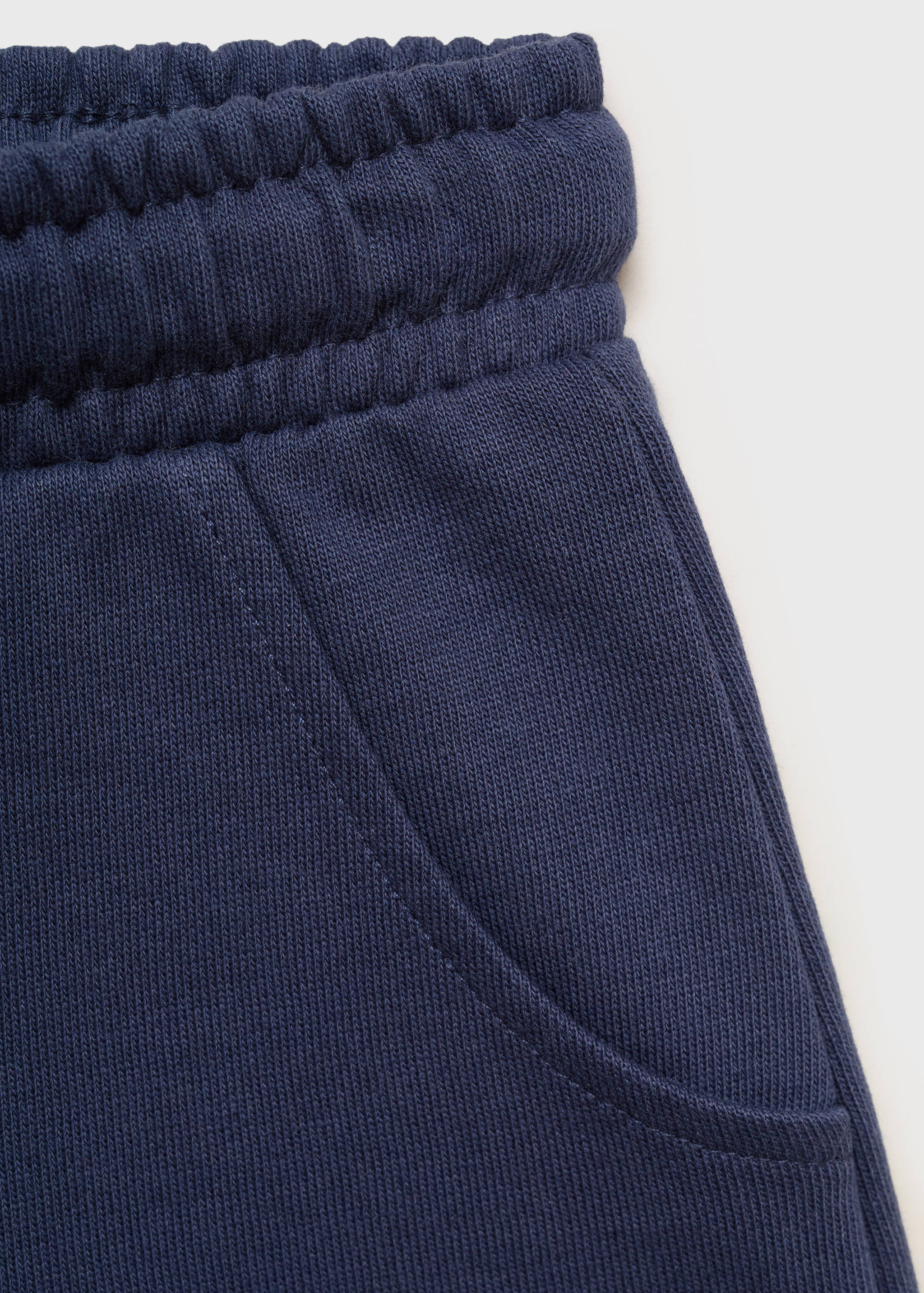 Cotton shorts with elastic waist - Details of the article 0