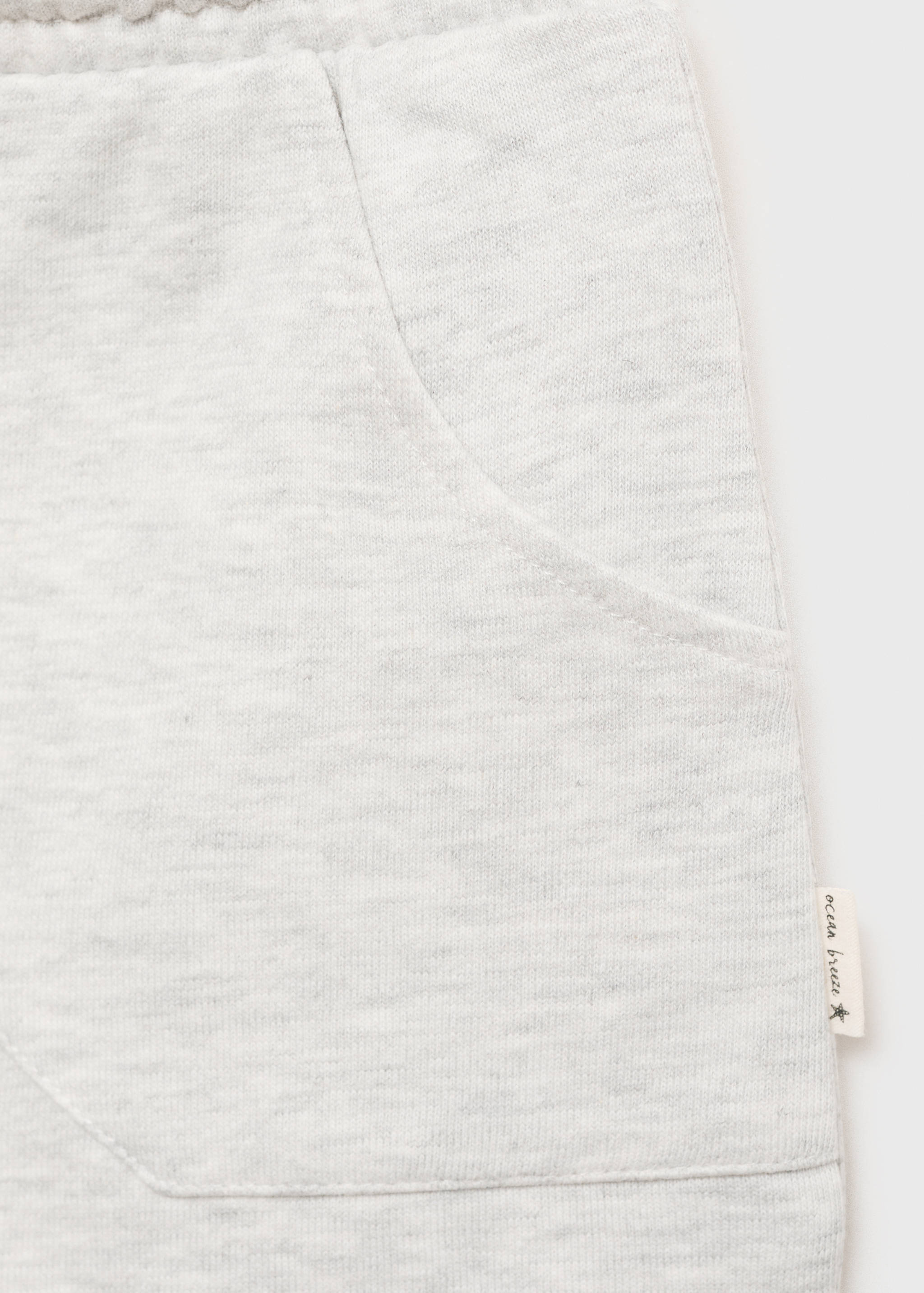 Cotton shorts with elastic waist - Details of the article 8
