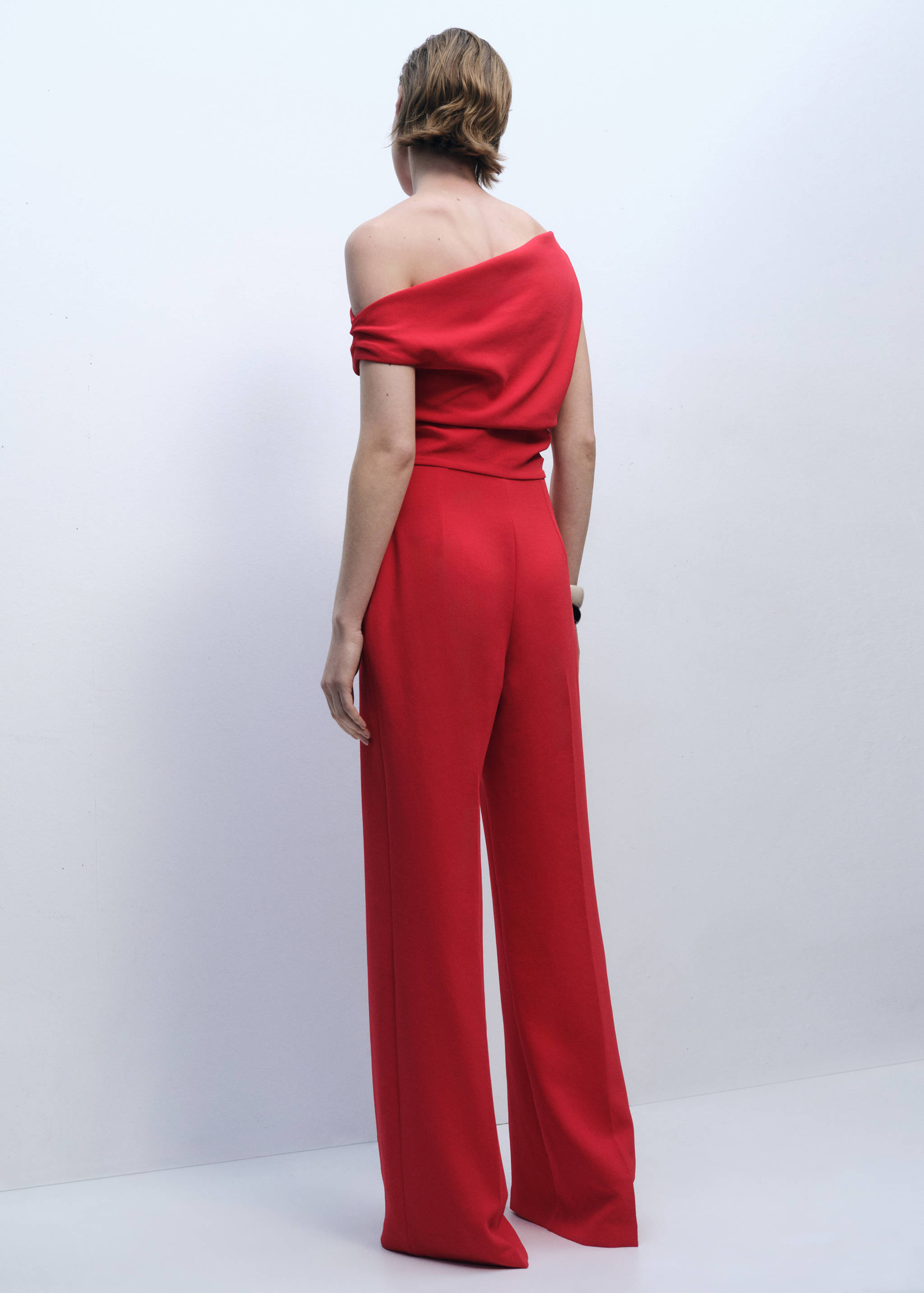 Lange asymmetrische gedrapeerde jumpsuit - Achterkant van het artikel