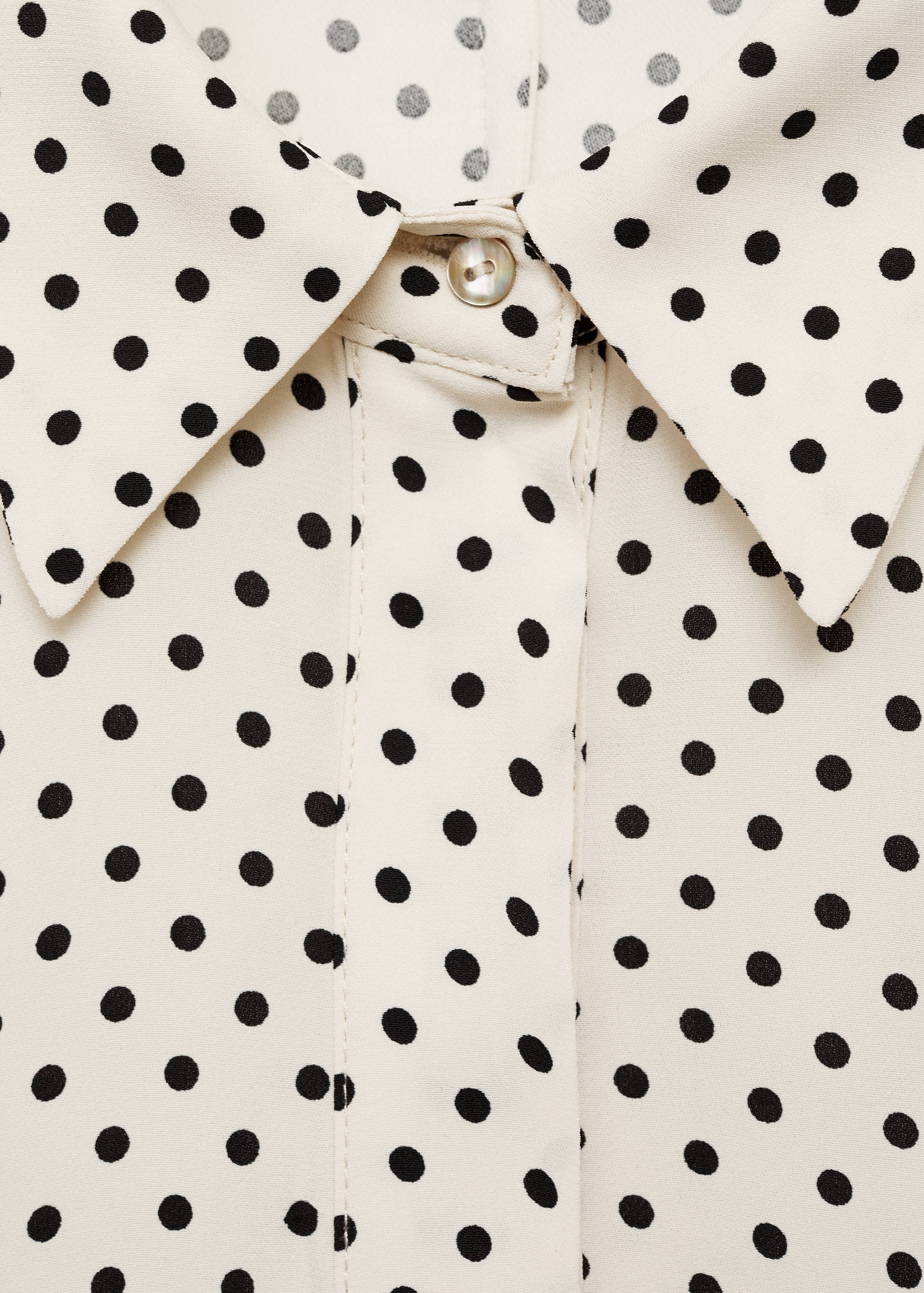 Polka-dot dress with belt - Details of the article 0
