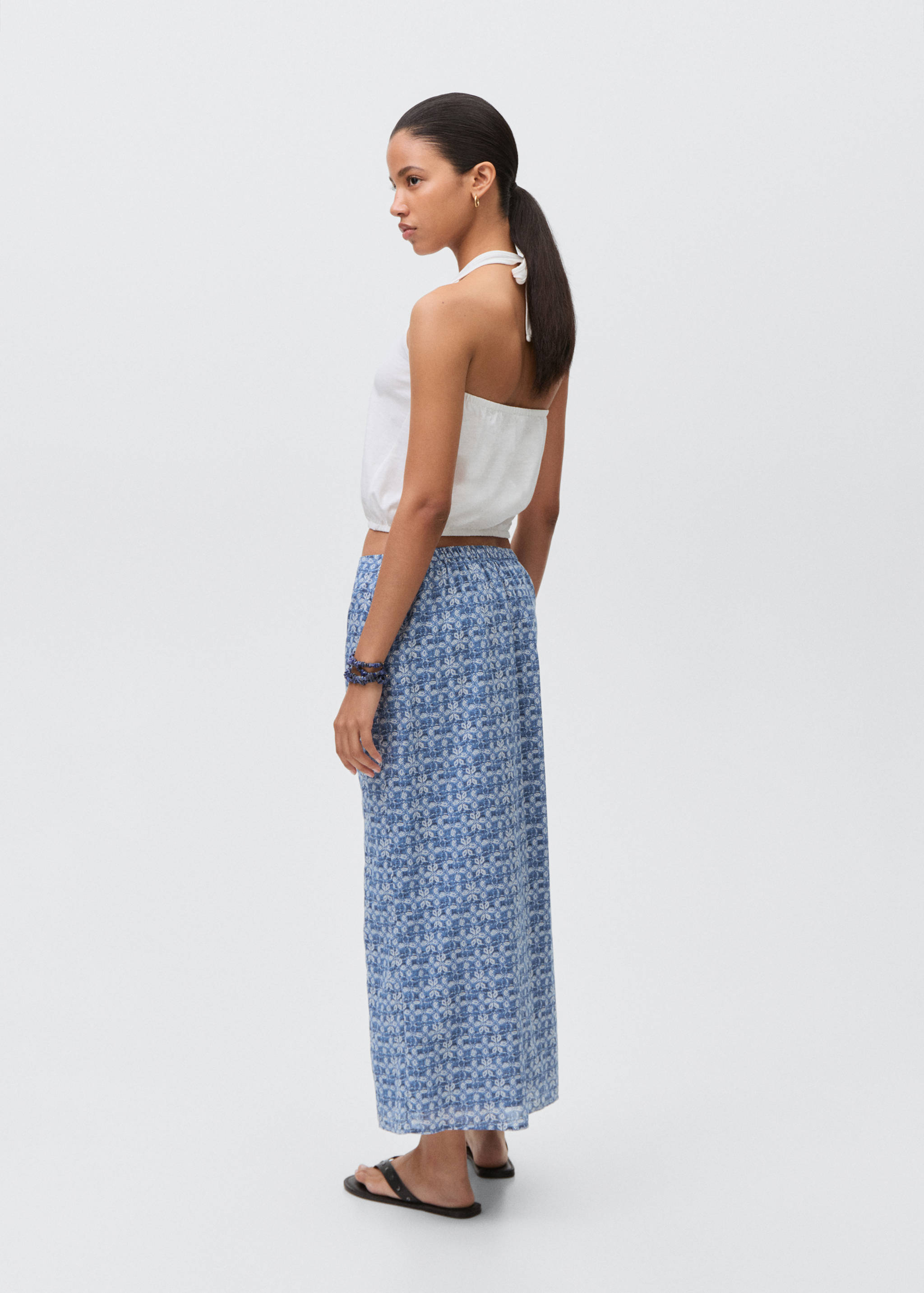 Langer, bedruckter Rock - Rückseite des Artikels